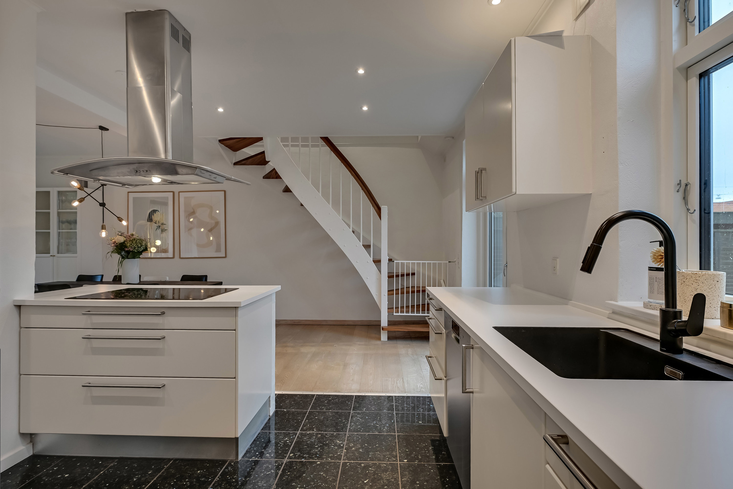 Fremhævet køkken billede i fuldskærmstilstand. Billede af Stormgade 82, 6700 Esbjerg