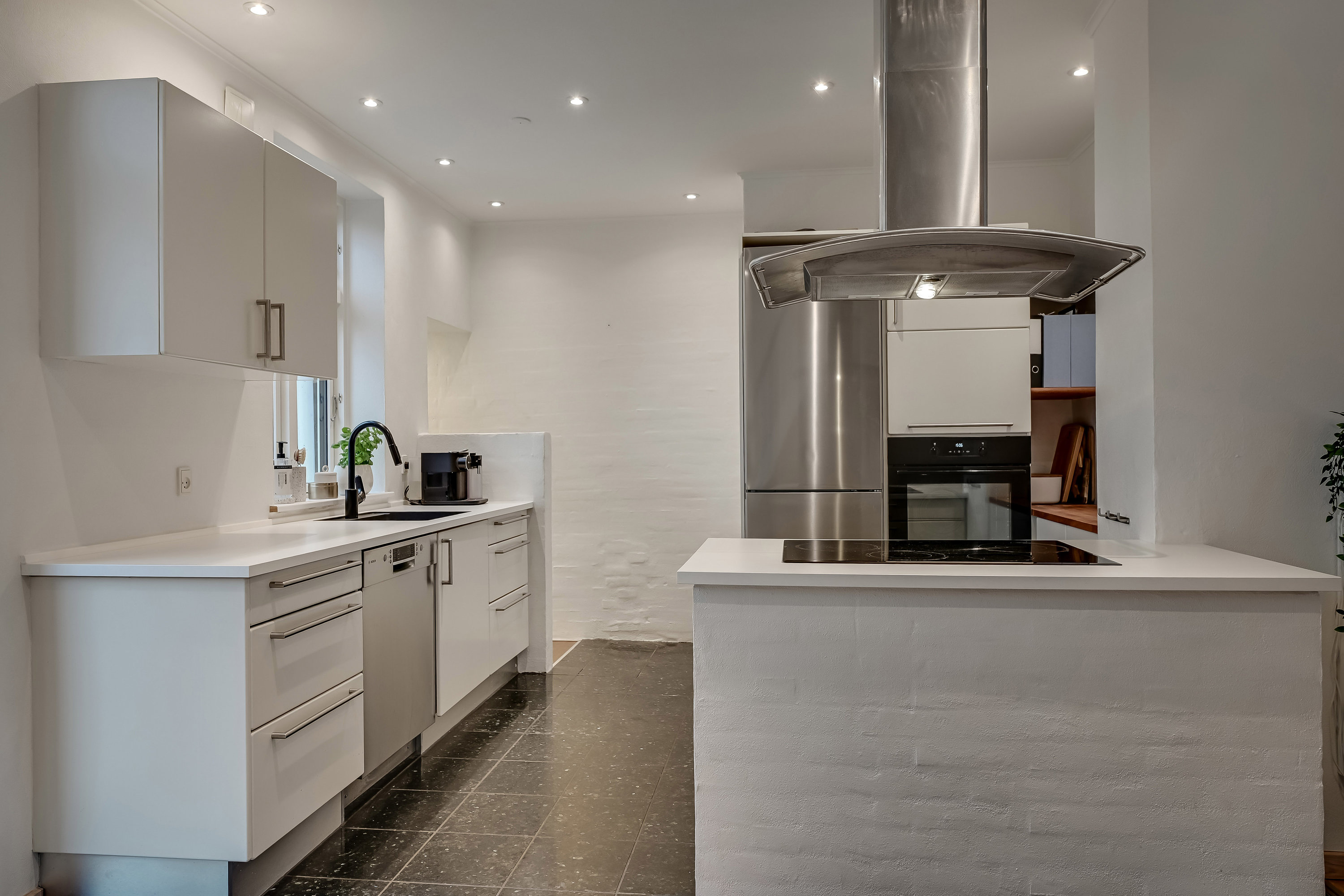 Fremhævet køkken billede i fuldskærmstilstand. Billede af Stormgade 82, 6700 Esbjerg