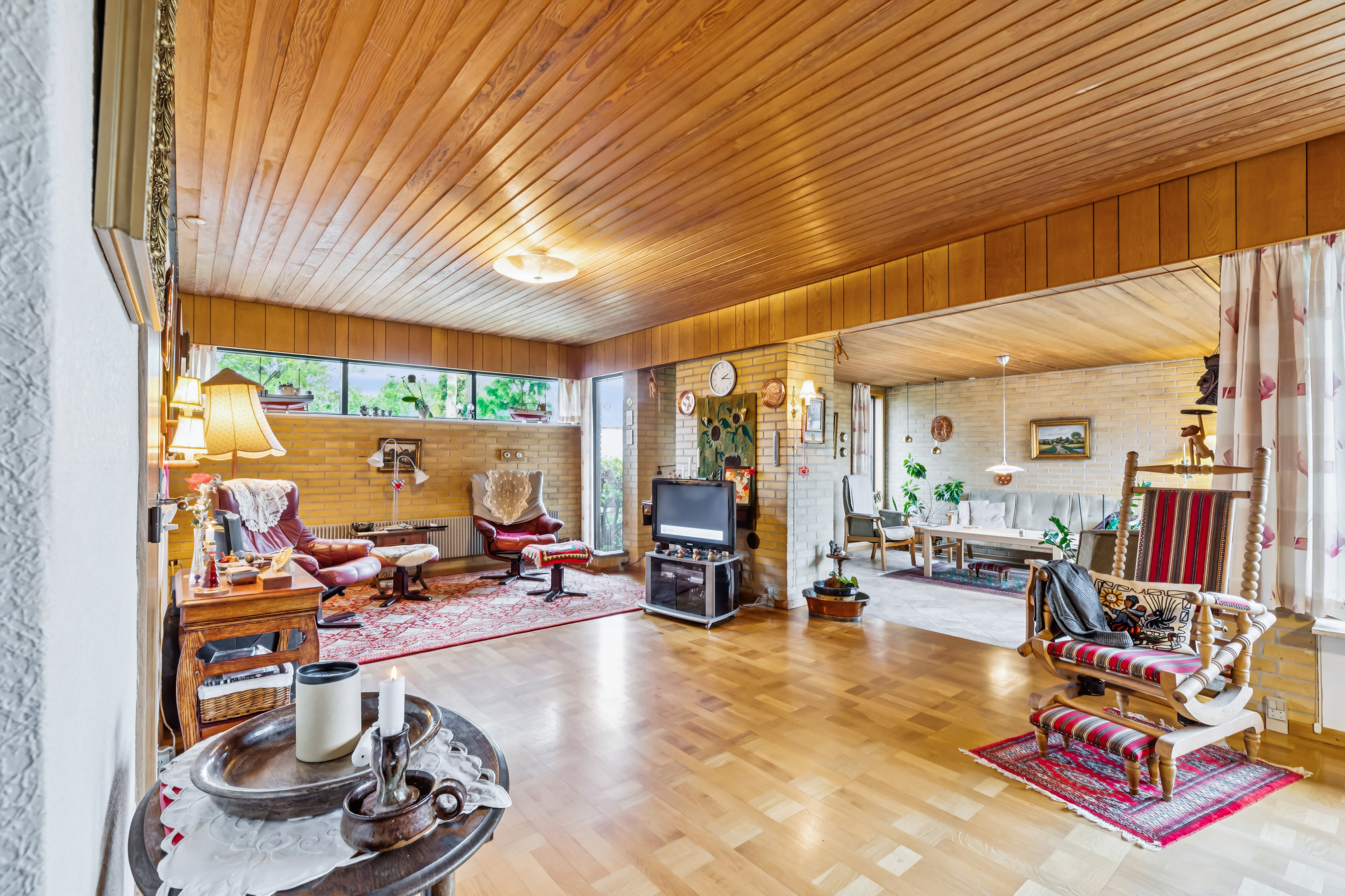 Fremhævet stue billede i fuldskærmstilstand. Billede af Valby Søndergade 29, 2630 Taastrup