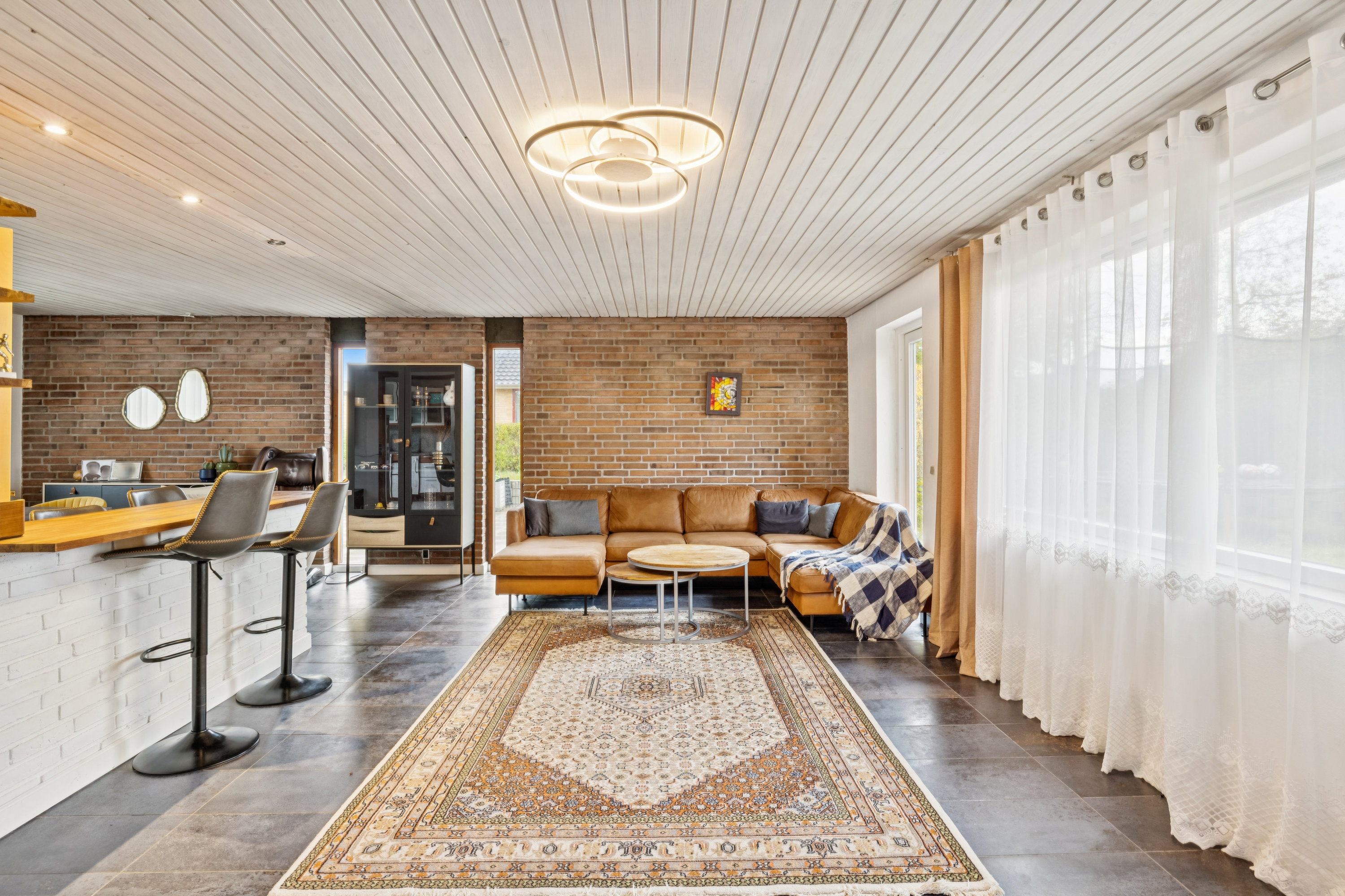 Fremhævet stue billede i fuldskærmstilstand. Billede af Grødehøjvænget 20, Feldballe, 8410 Rønde