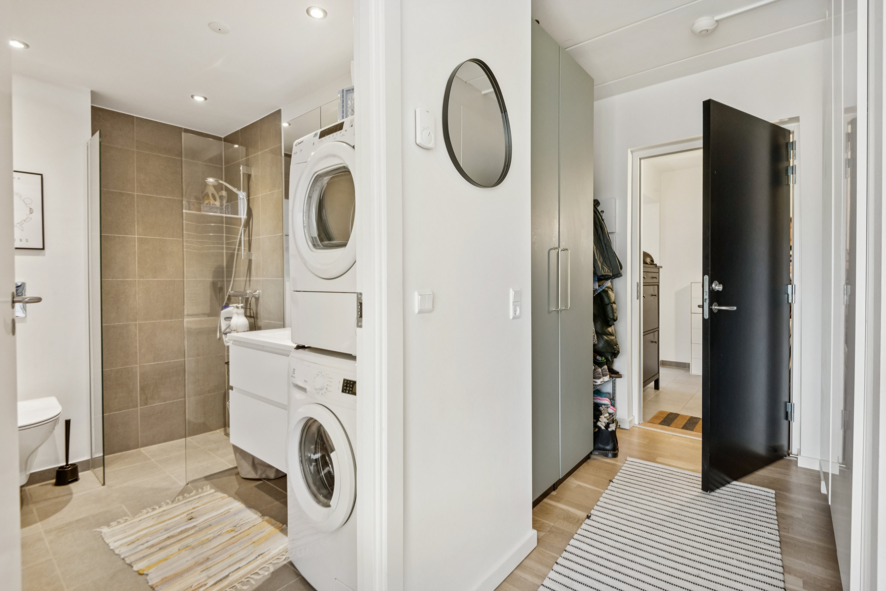 Fremhævet gang billede i fuldskærmstilstand. Billede af Forchhammersvej 9A, 2. 4., 9000 Aalborg