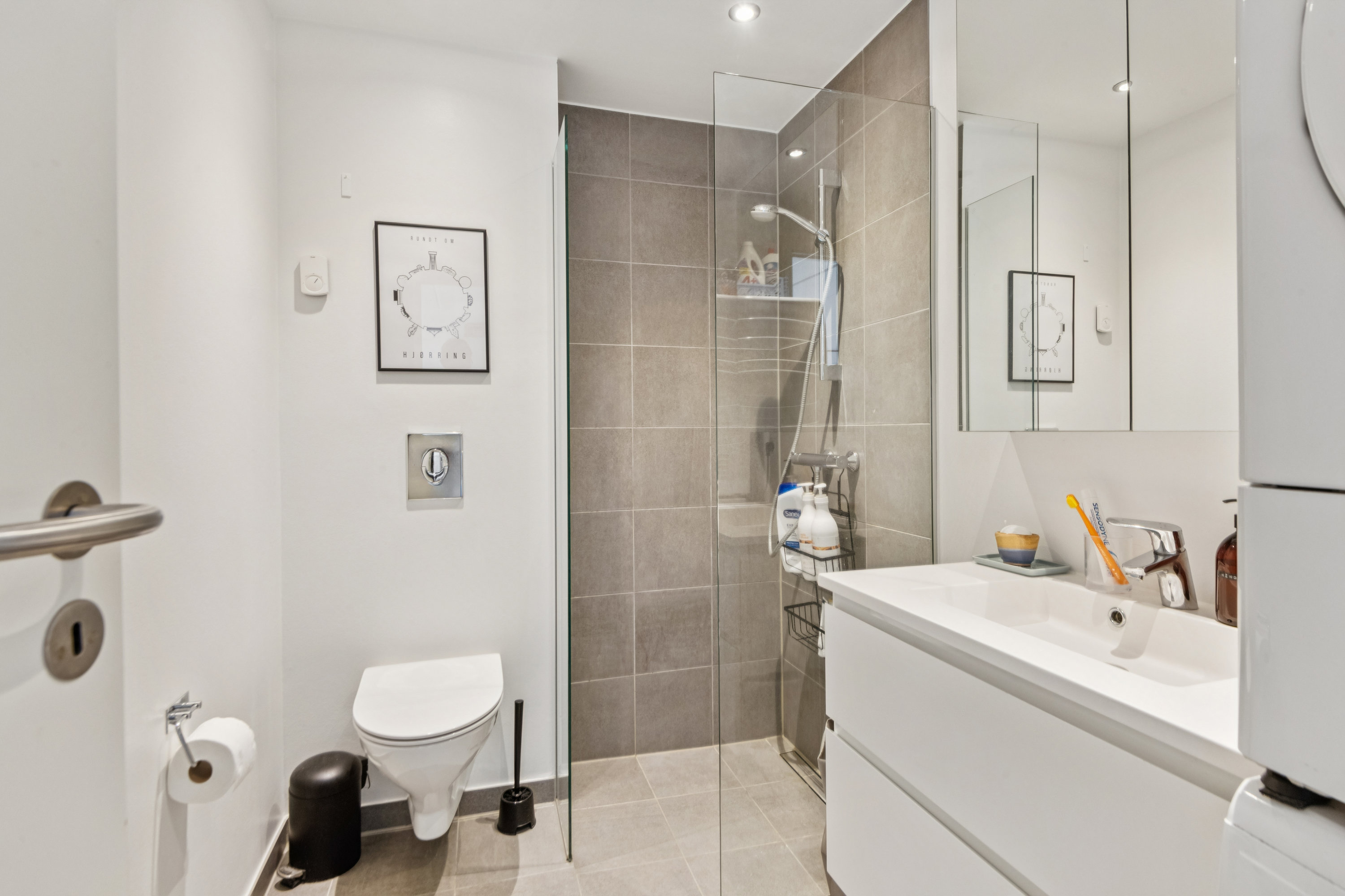 Fremhævet badeværelse billede i fuldskærmstilstand. Billede af Forchhammersvej 9A, 2. 4., 9000 Aalborg