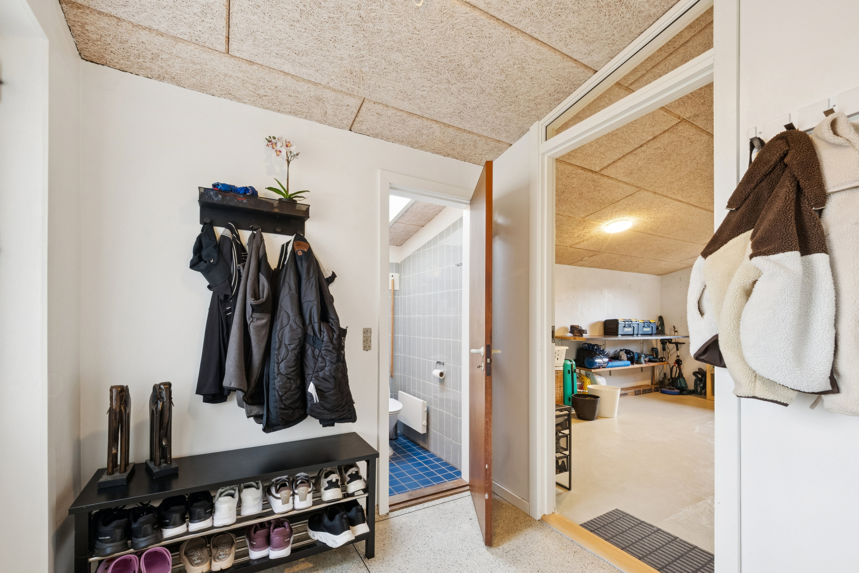 Fremhævet gang billede i fuldskærmstilstand. Billede af Klingenbergsgade 39, 7900 Nykøbing M