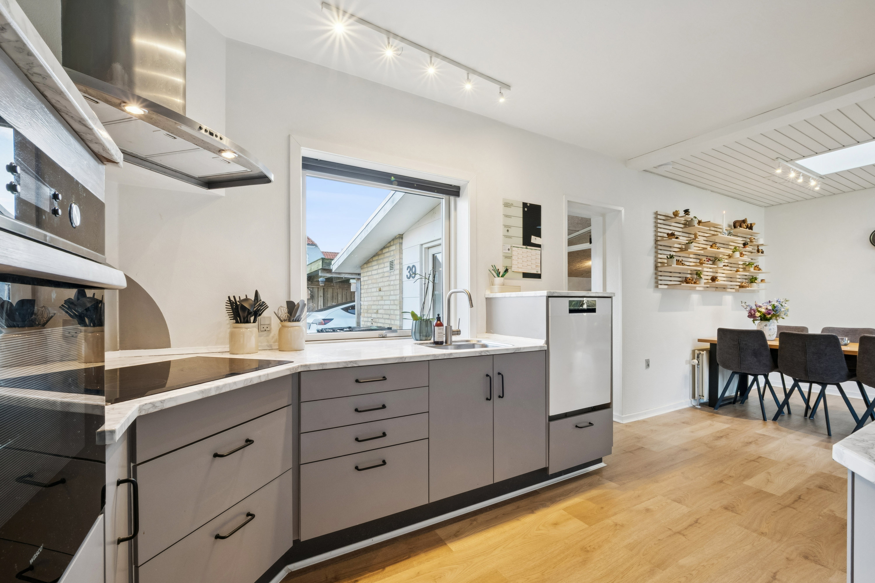 Fremhævet køkken billede i fuldskærmstilstand. Billede af Klingenbergsgade 39, 7900 Nykøbing M