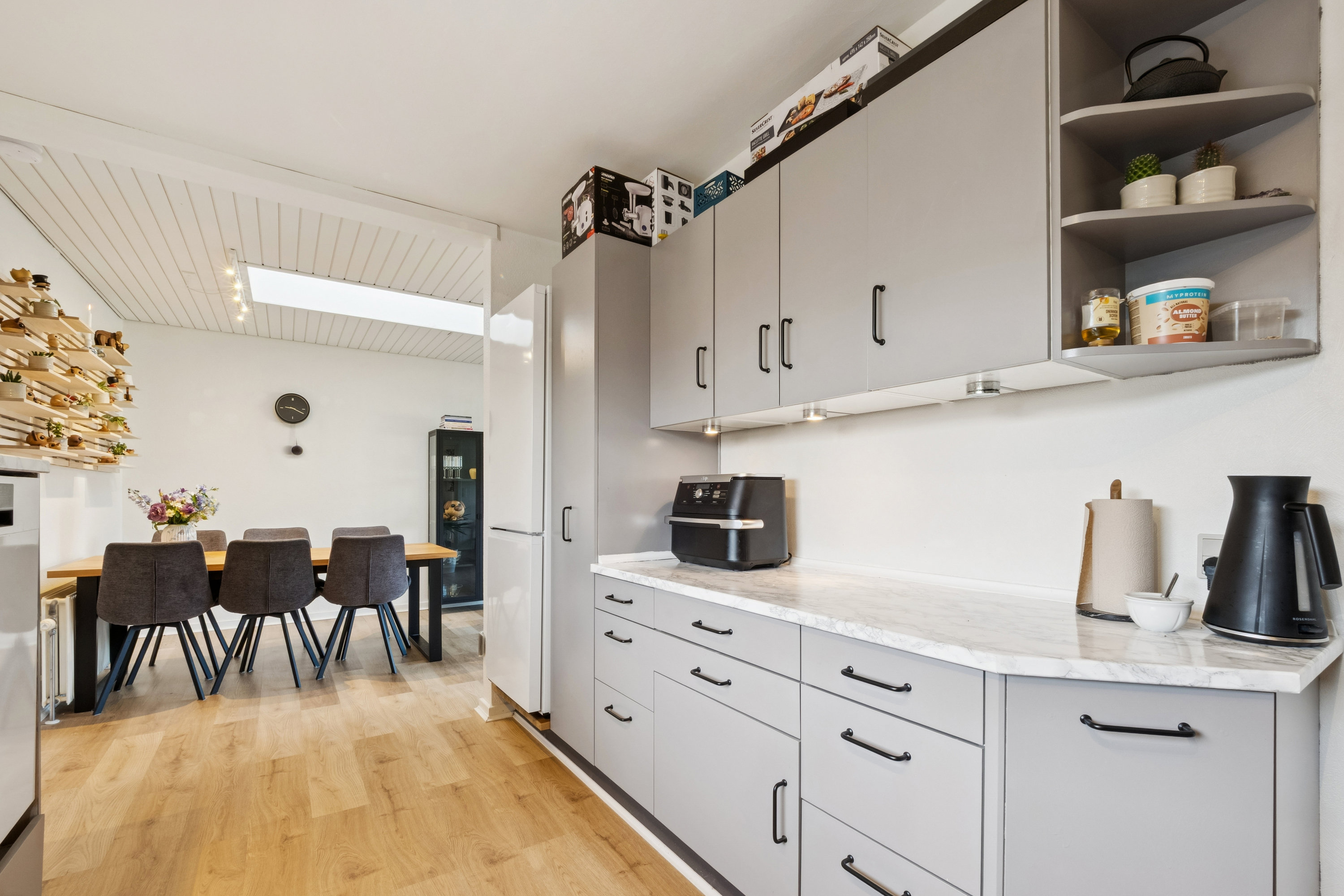 Fremhævet køkken billede i fuldskærmstilstand. Billede af Klingenbergsgade 39, 7900 Nykøbing M