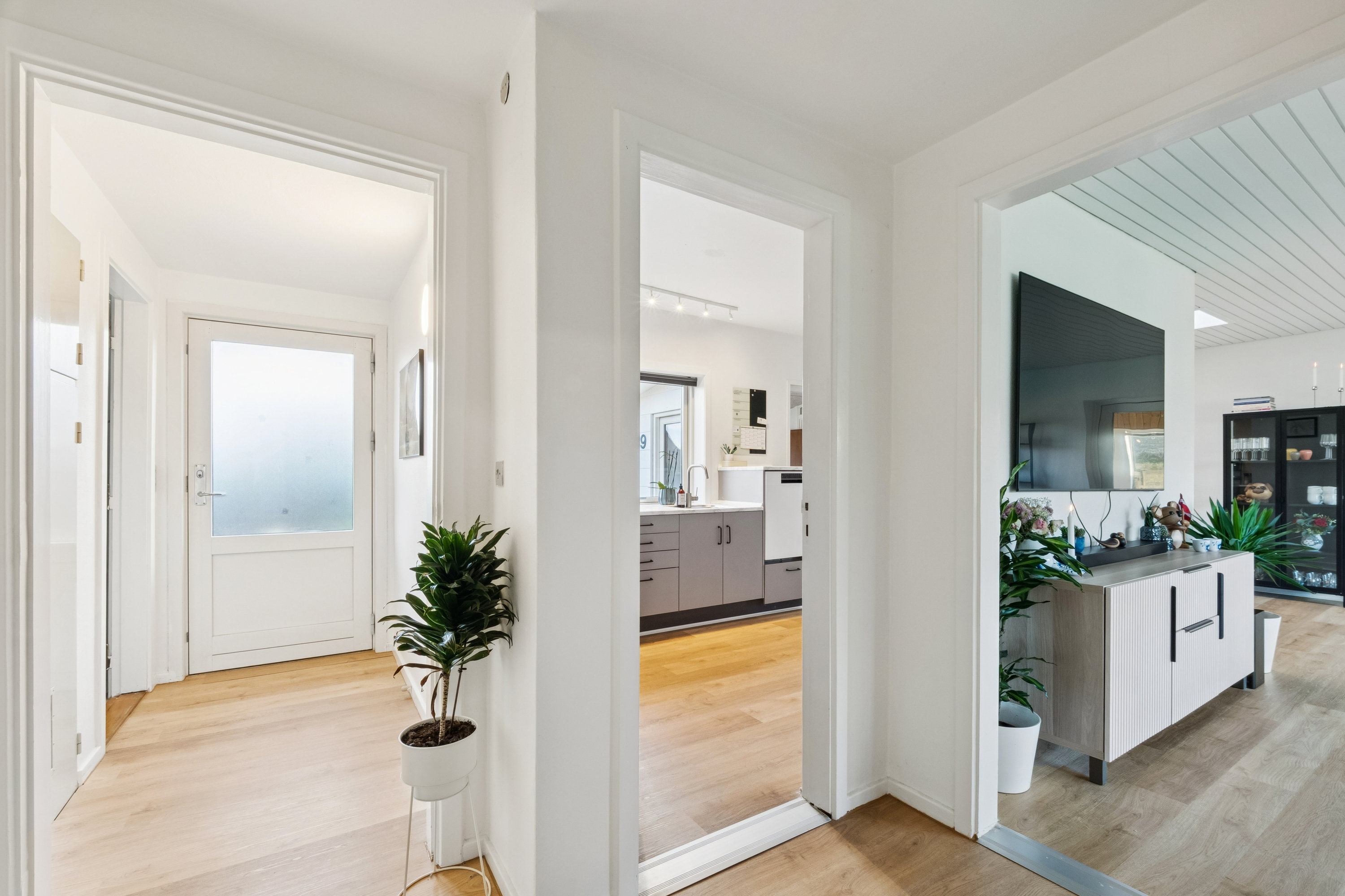 Fremhævet stue billede i fuldskærmstilstand. Billede af Klingenbergsgade 39, 7900 Nykøbing M