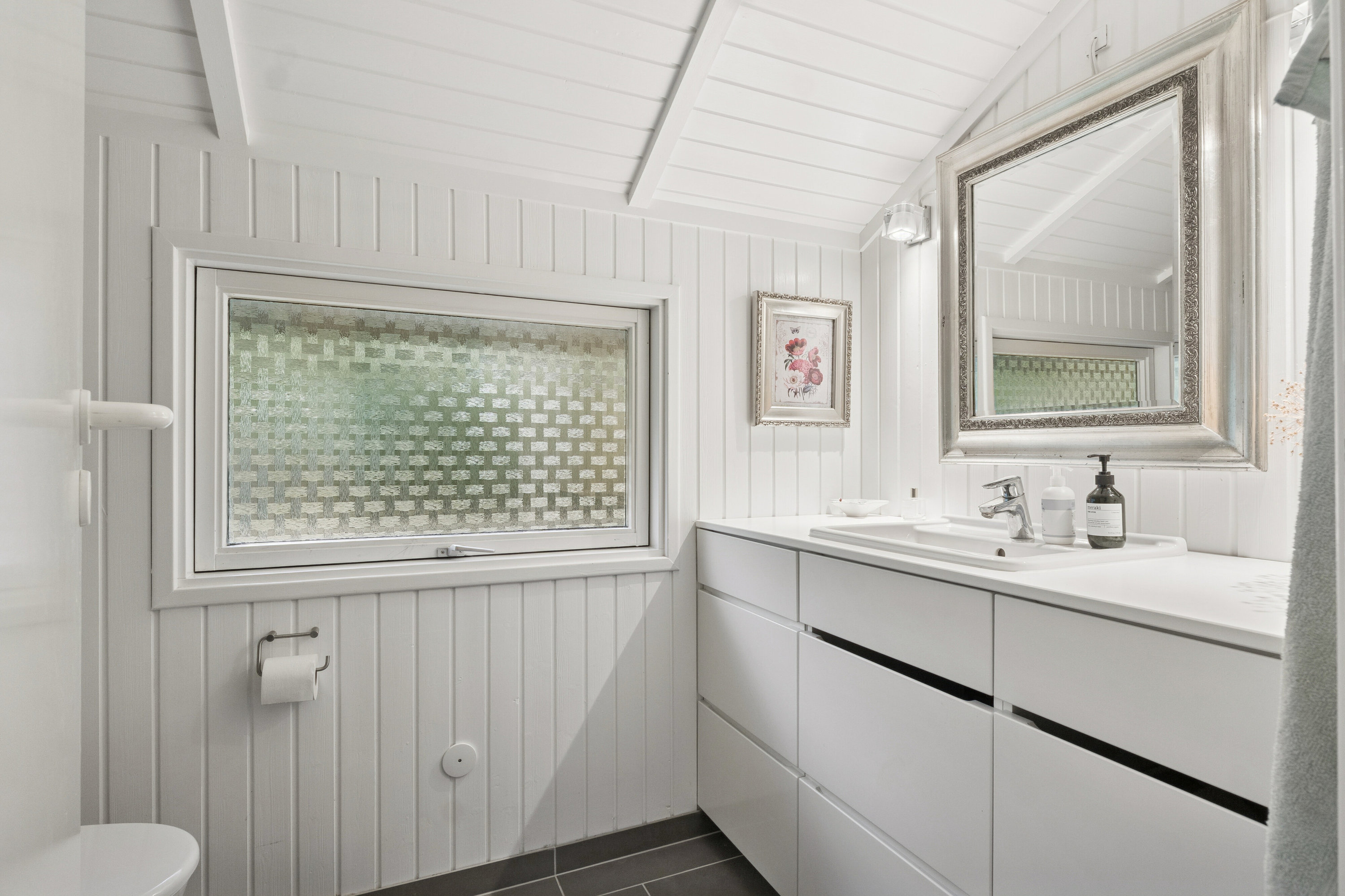 Fremhævet badeværelse billede i fuldskærmstilstand. Billede af Drosselholmvej 11, Nygård, 4500 Nykøbing Sj