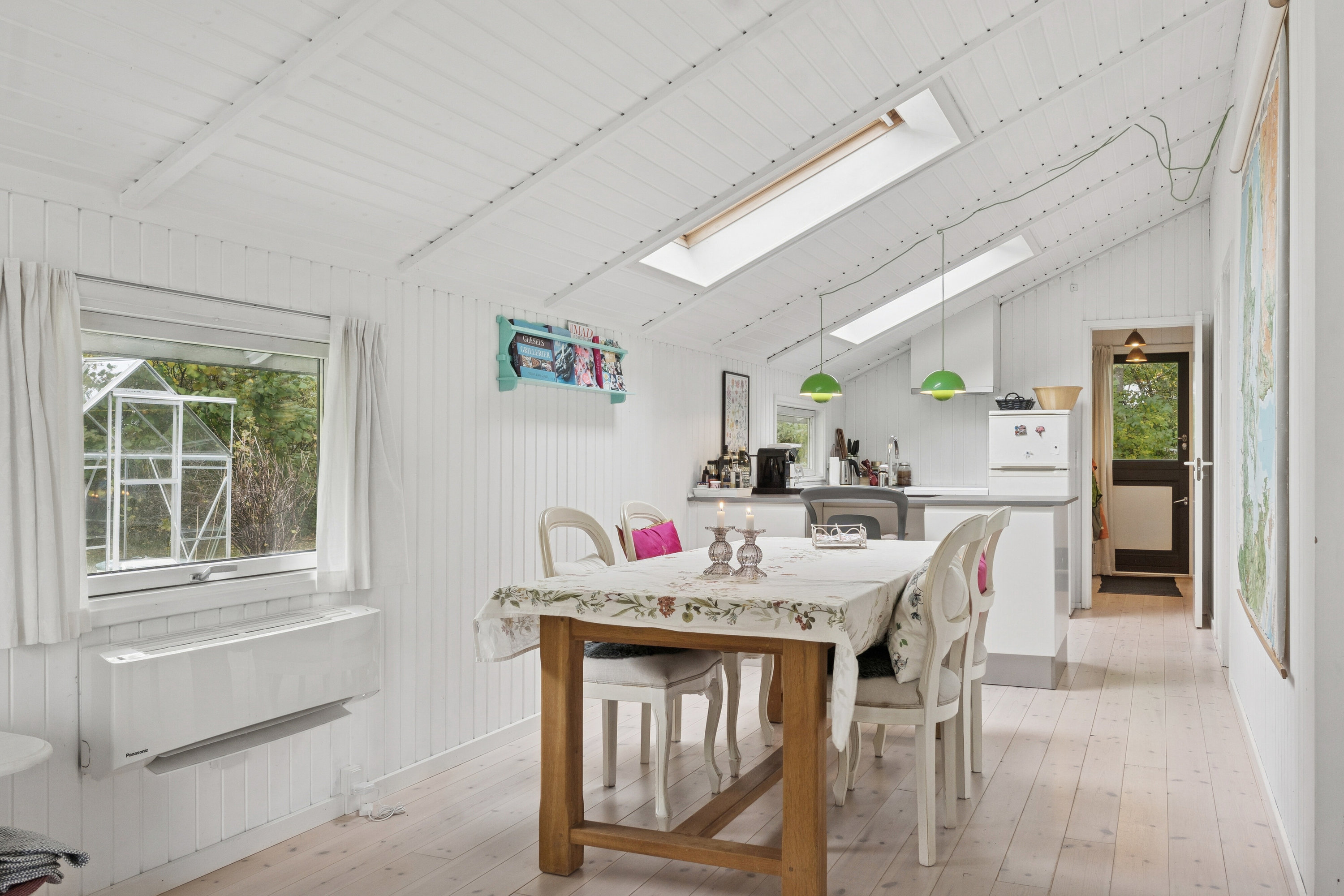 Fremhævet spisestue billede i fuldskærmstilstand. Billede af Drosselholmvej 11, Nygård, 4500 Nykøbing Sj