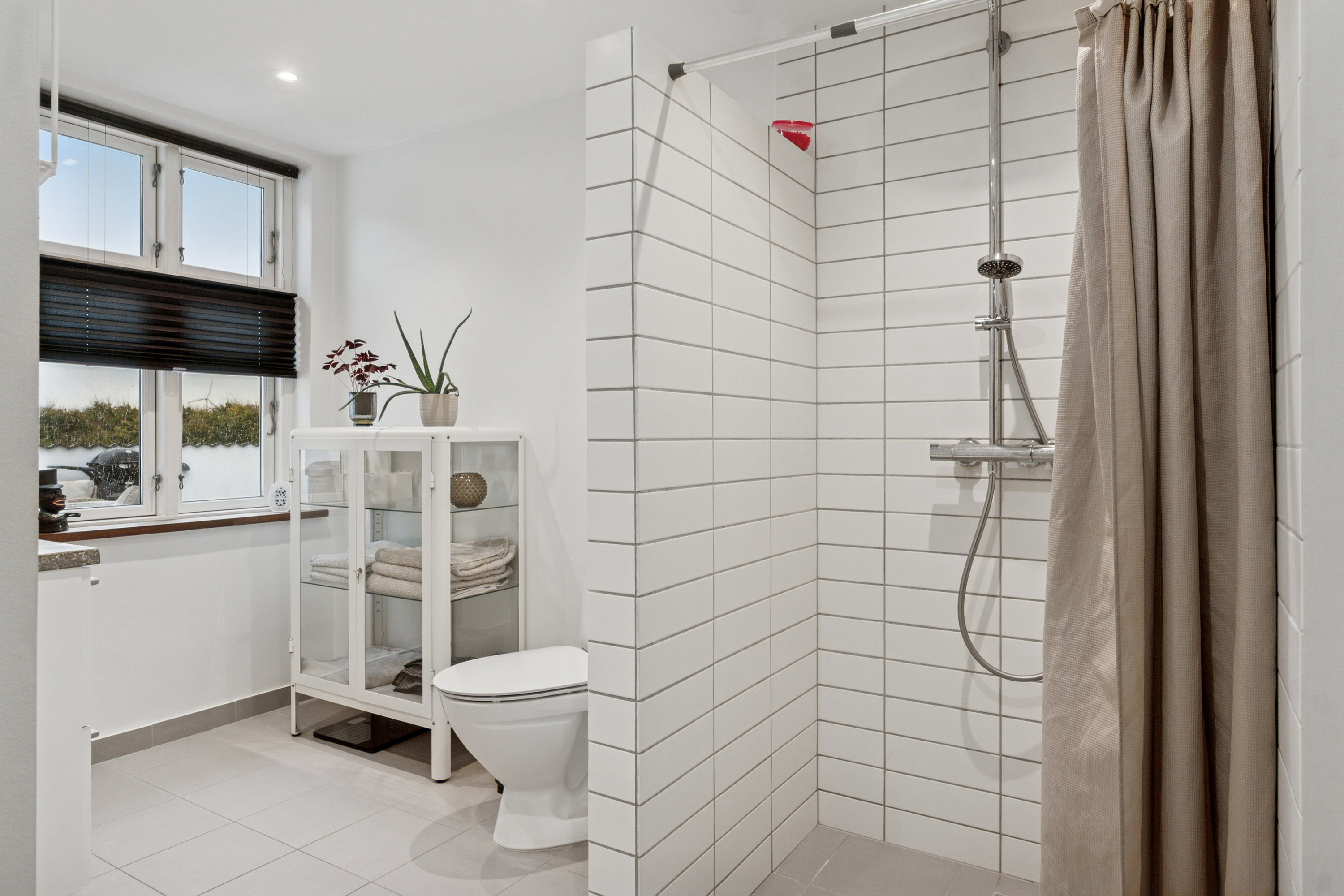 Fremhævet badeværelse billede i fuldskærmstilstand. Billede af Slagelse Landevej 120, 4241 Vemmelev