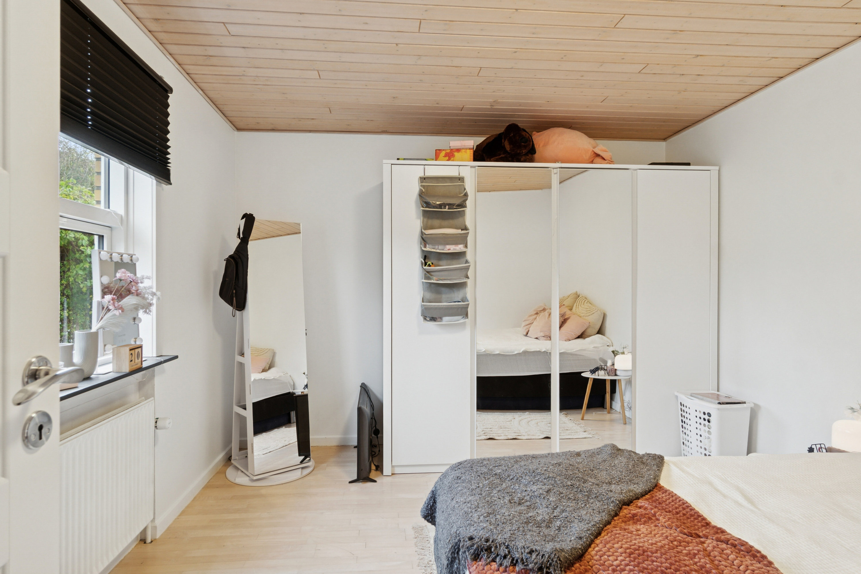 Fremhævet soveværelse billede i fuldskærmstilstand. Billede af Væbnervænget 6, 4400 Kalundborg