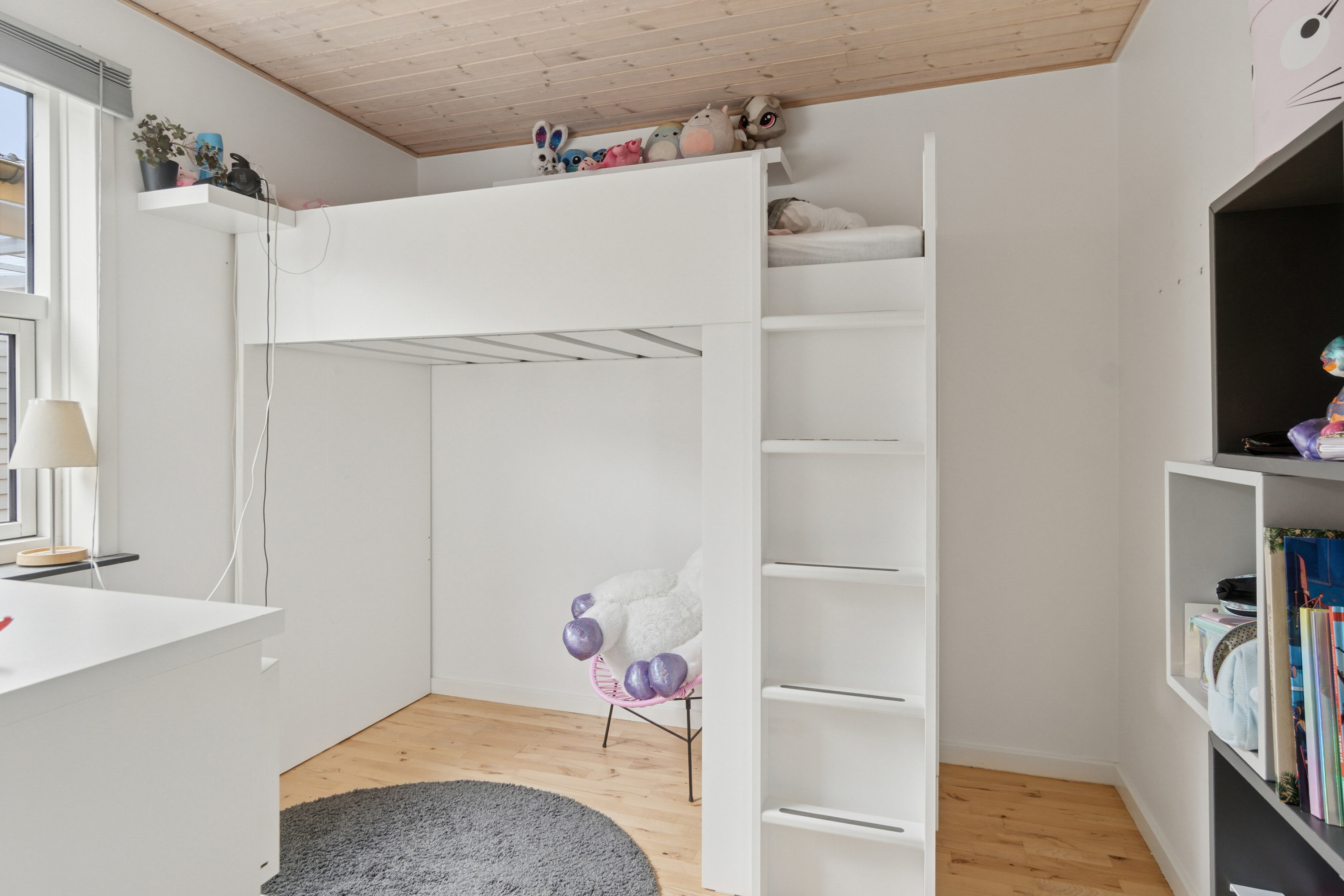 Fremhævet værelse billede i fuldskærmstilstand. Billede af Væbnervænget 6, 4400 Kalundborg