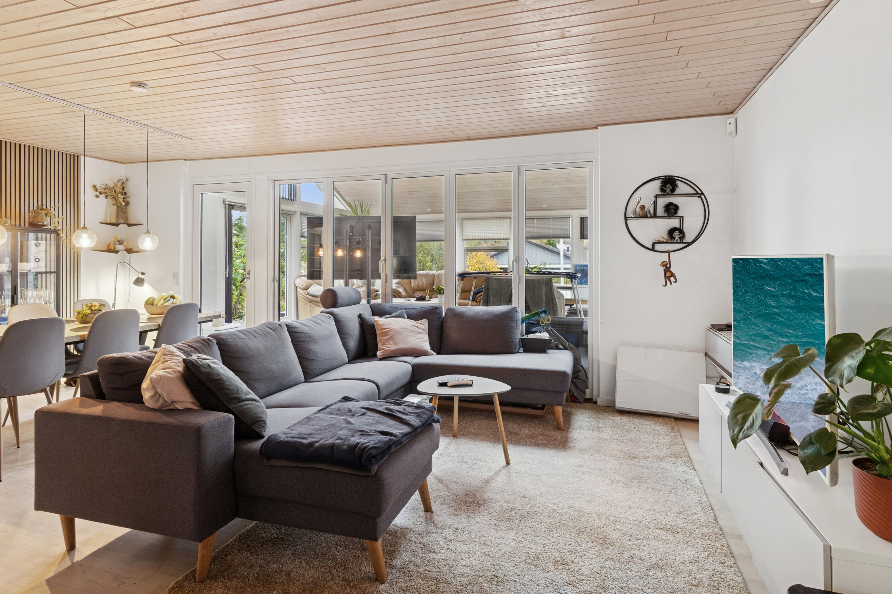 Fremhævet stue billede i fuldskærmstilstand. Billede af Væbnervænget 6, 4400 Kalundborg