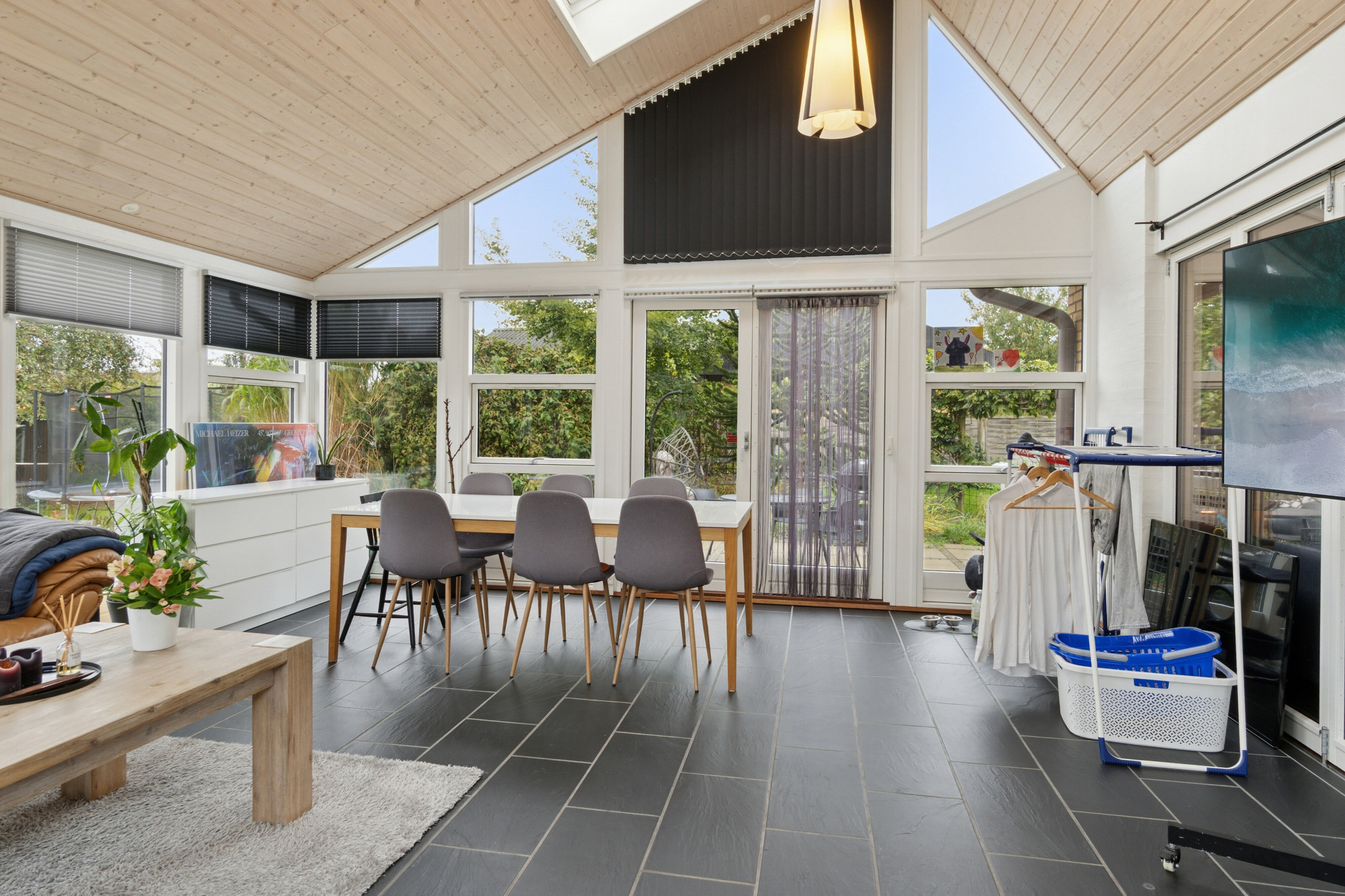 Fremhævet spisestue billede i fuldskærmstilstand. Billede af Væbnervænget 6, 4400 Kalundborg