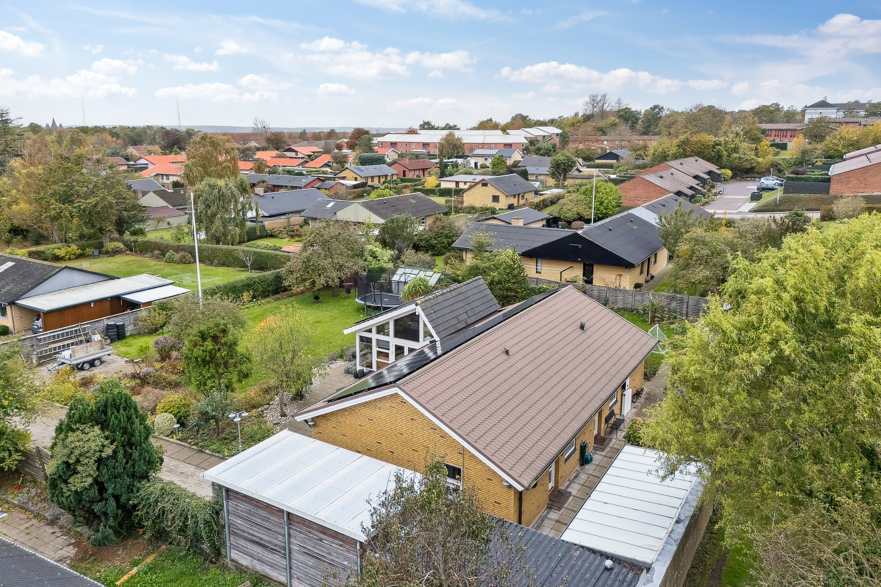 Fremhævet udsigt fra toppen billede i fuldskærmstilstand. Billede af Væbnervænget 6, 4400 Kalundborg