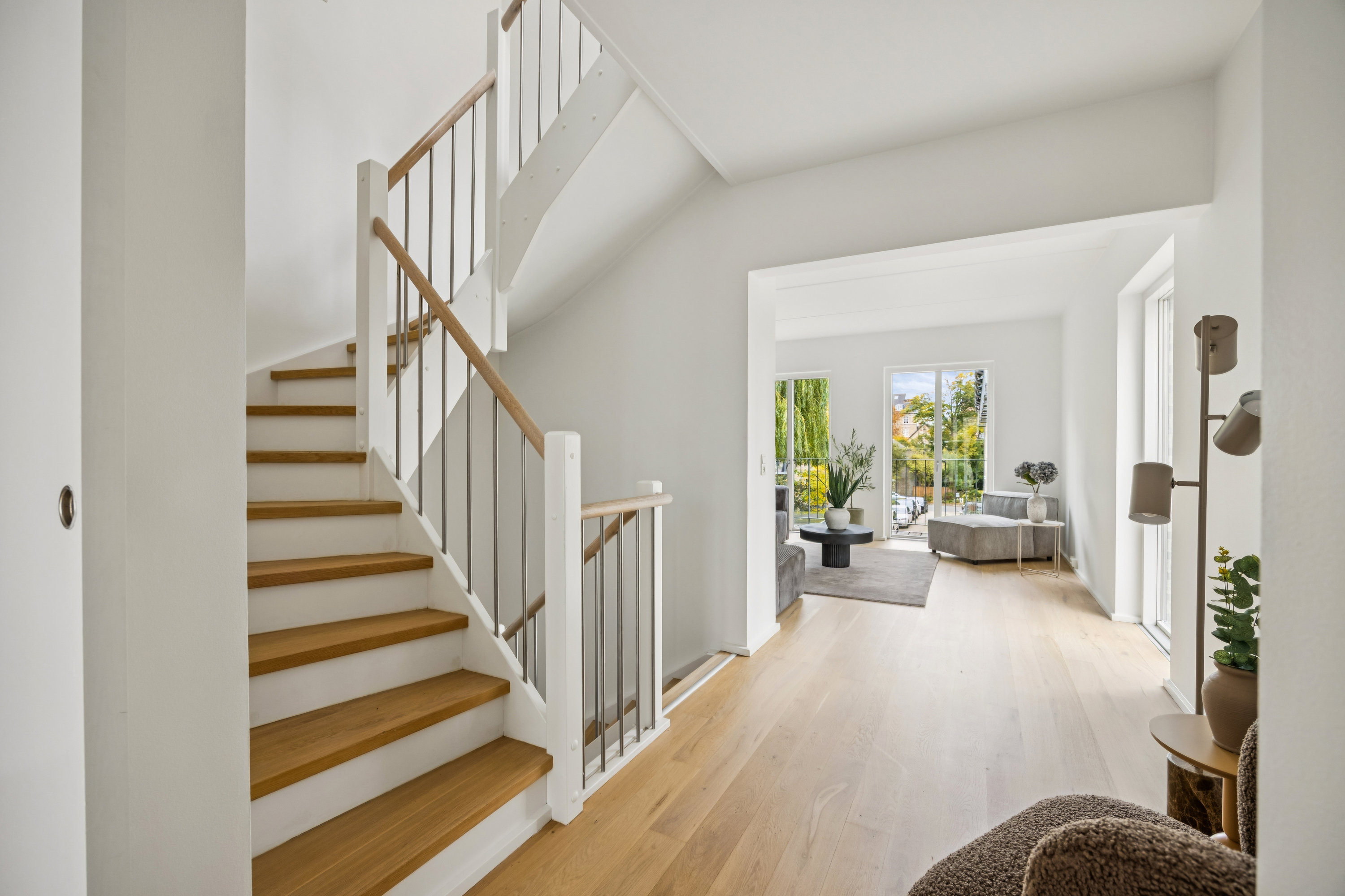 Fremhævet gang billede i fuldskærmstilstand. Billede af Porcelænshaven 3F, 2000 Frederiksberg