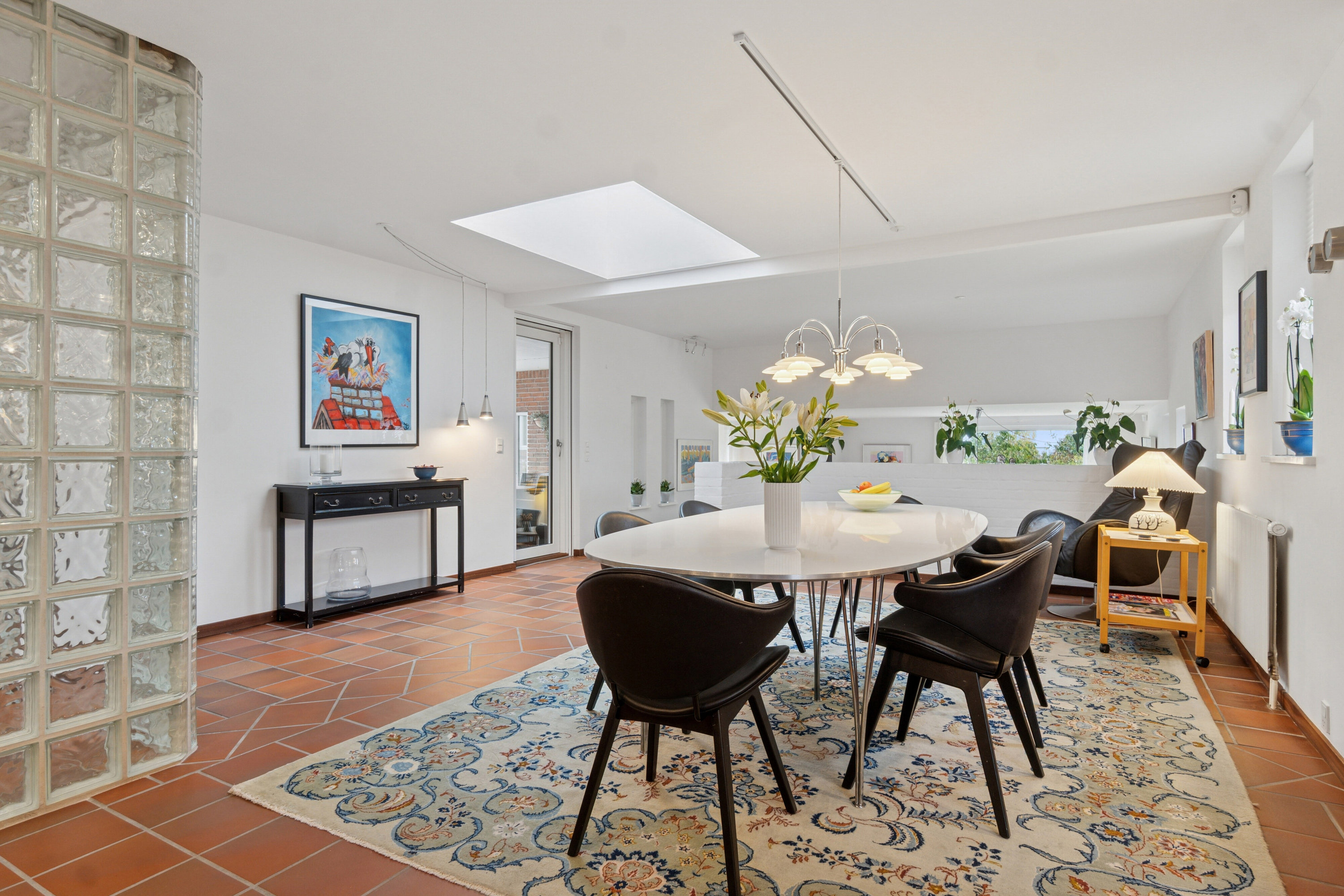 Fremhævet spisestue billede i fuldskærmstilstand. Billede af Rytterbakken 3, 3650 Ølstykke