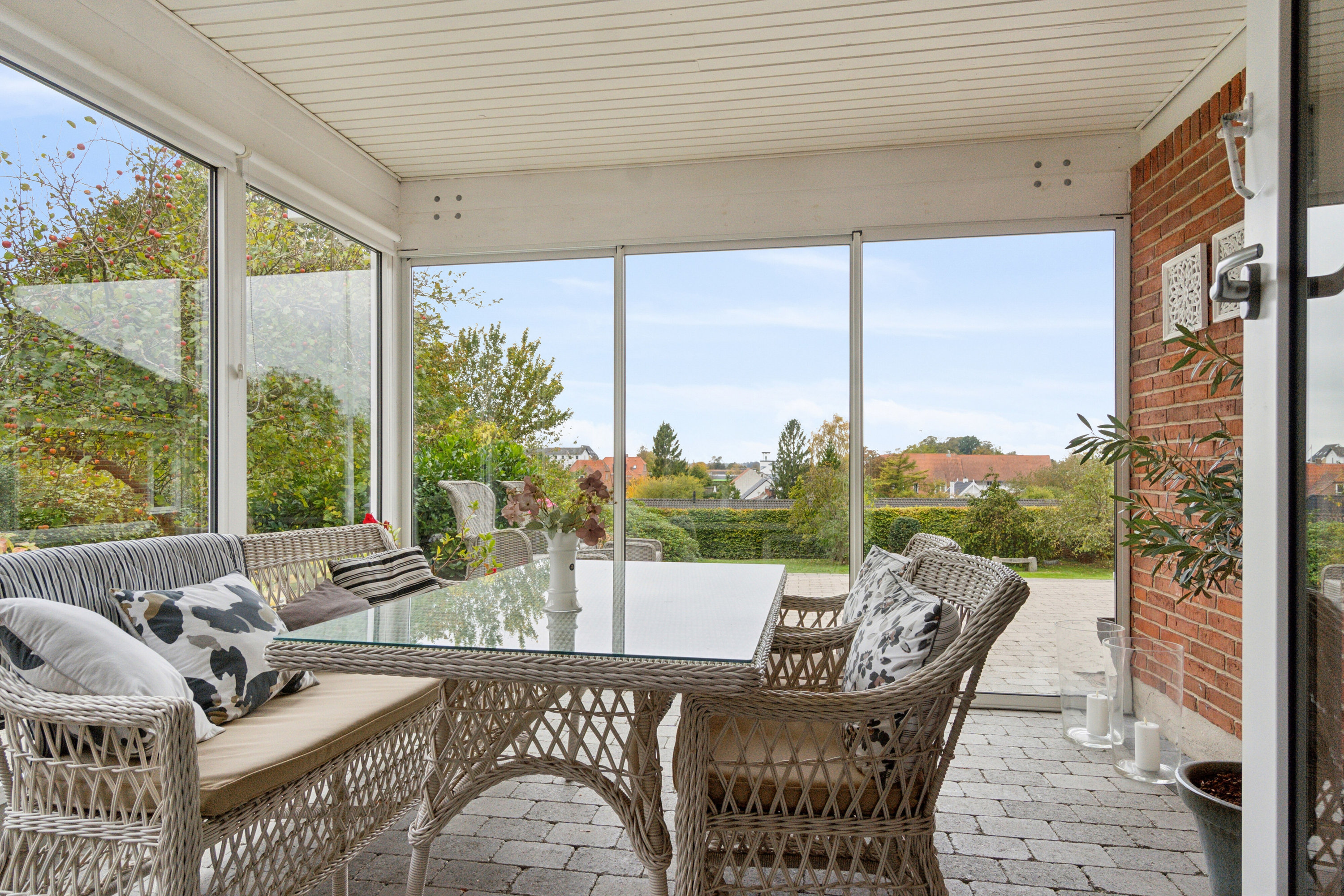 Fremhævet udestue billede i fuldskærmstilstand. Billede af Rytterbakken 3, 3650 Ølstykke