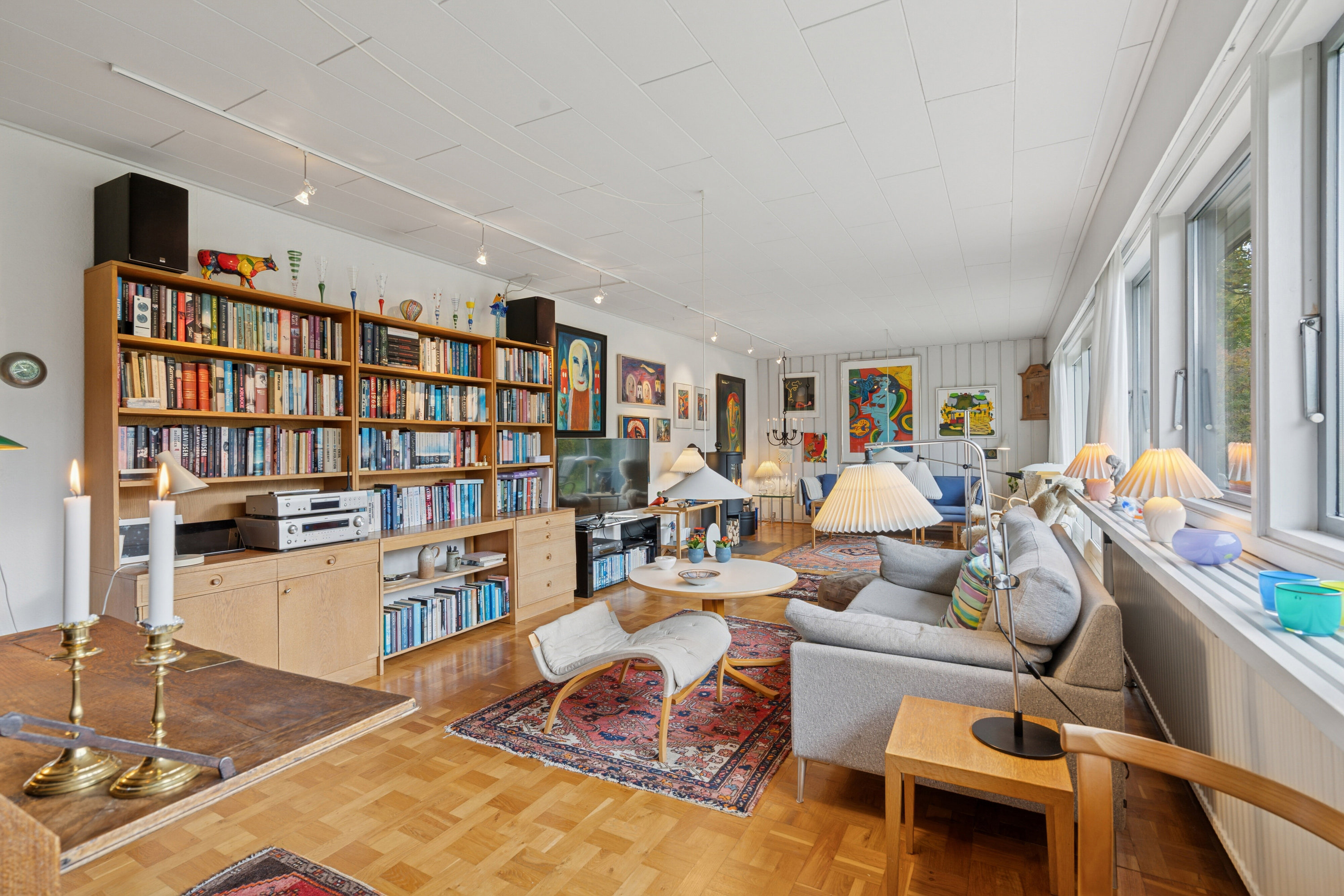 Fremhævet stue billede i fuldskærmstilstand. Billede af Skomagerkrogen 18, Himmelev, 4000 Roskilde