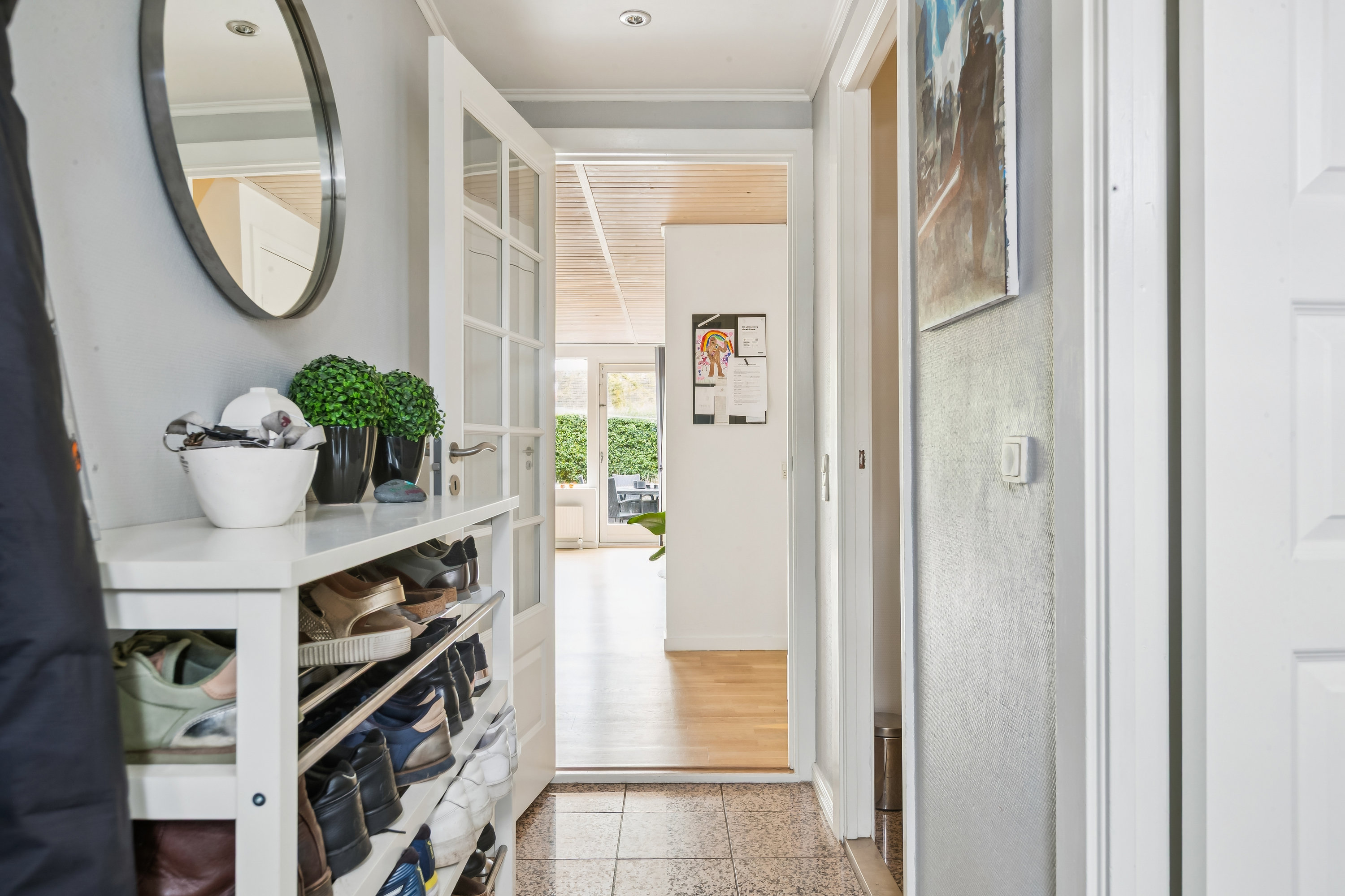 Fremhævet gang billede i fuldskærmstilstand. Billede af Stærebo 15, 2665 Vallensbæk Strand