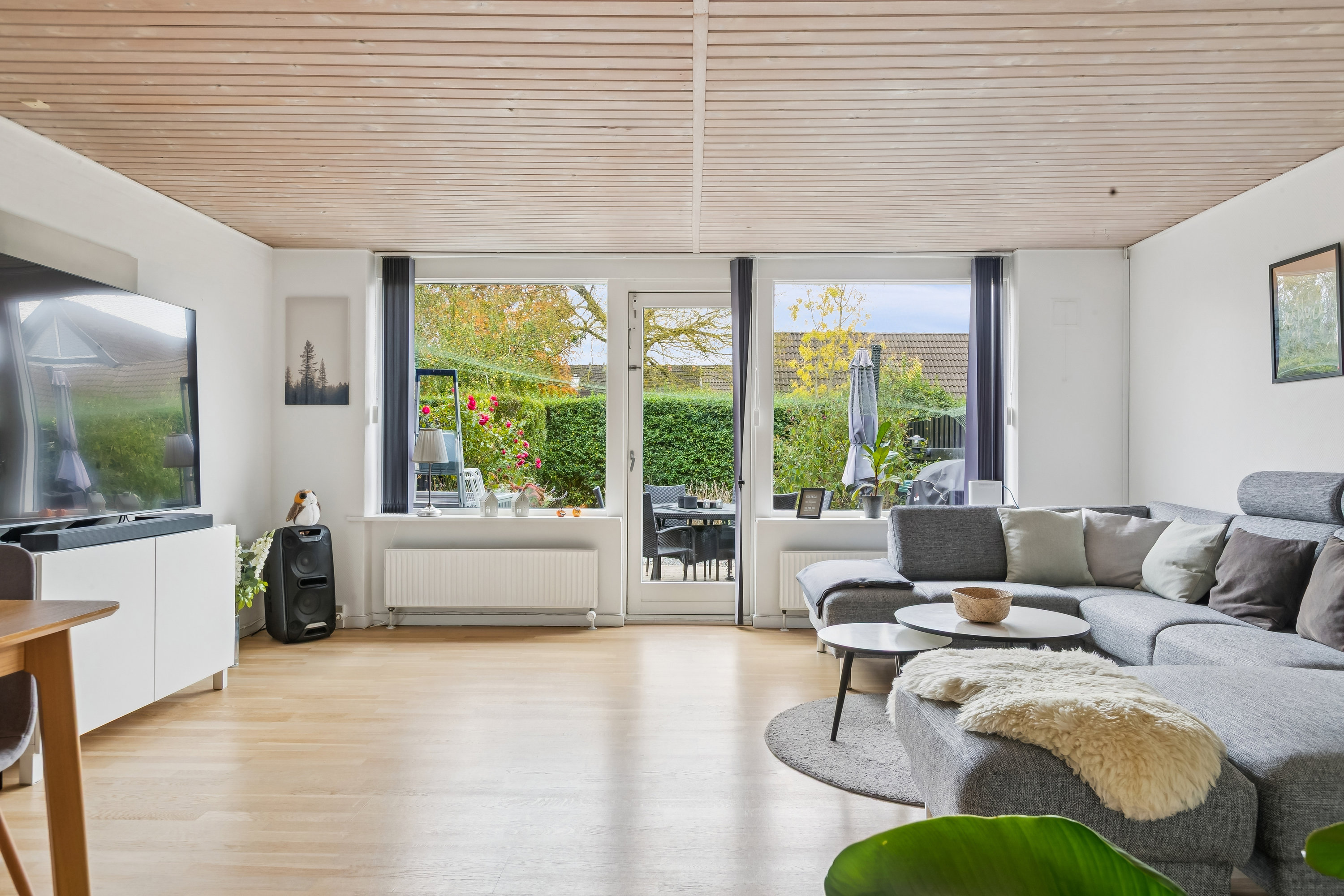 Fremhævet stue billede i fuldskærmstilstand. Billede af Stærebo 15, 2665 Vallensbæk Strand