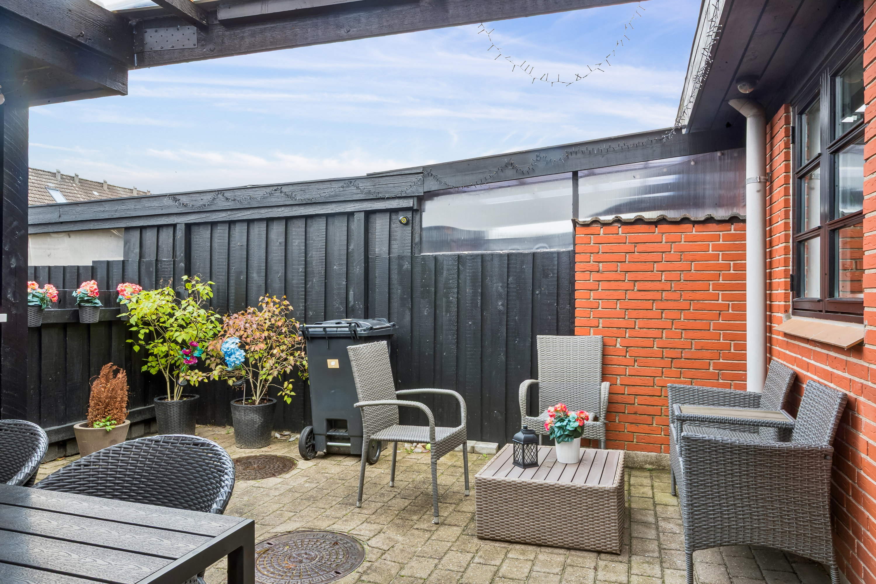 Fremhævet terrasse billede i fuldskærmstilstand. Billede af Stærebo 15, 2665 Vallensbæk Strand