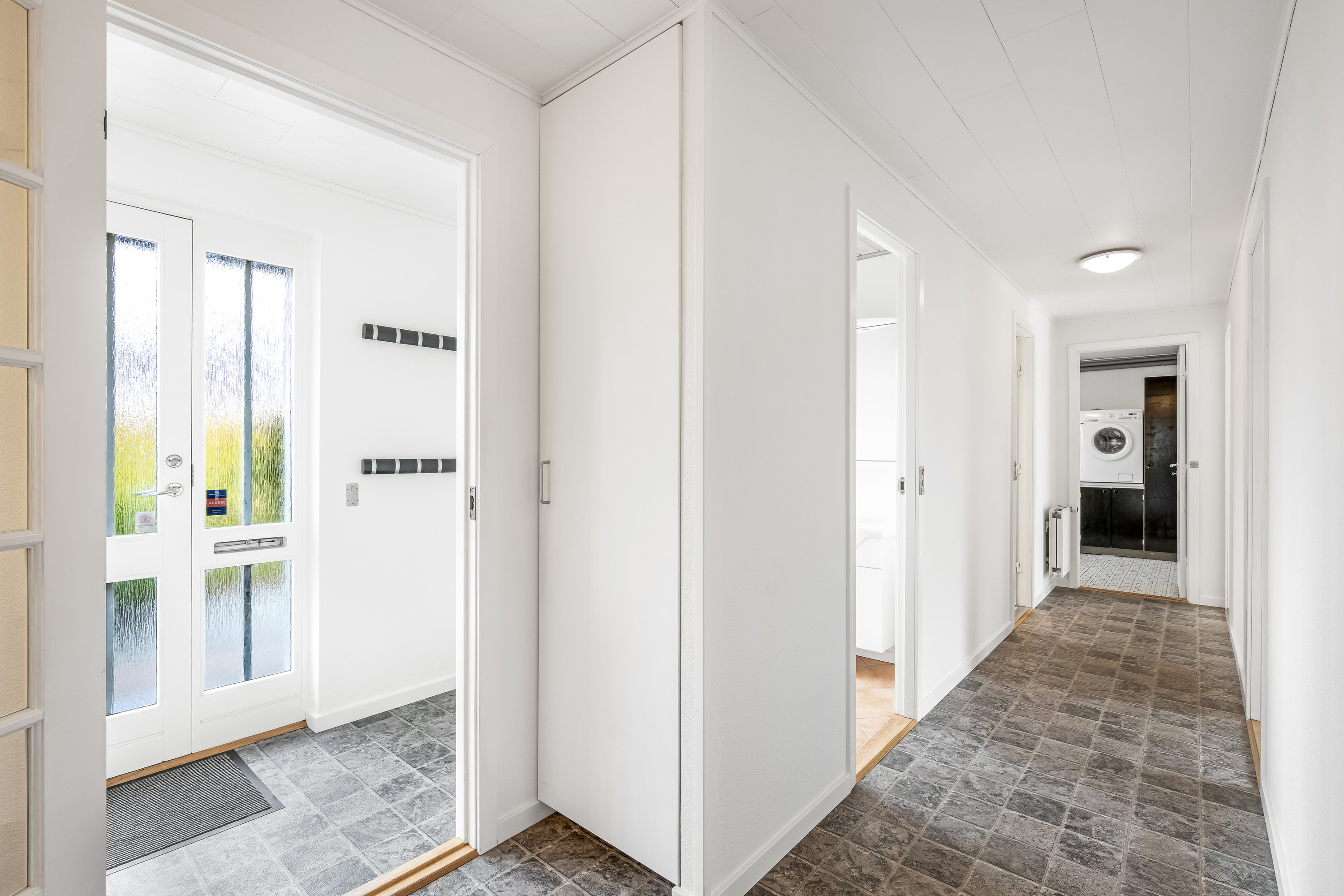 Fremhævet gang billede i fuldskærmstilstand. Billede af Egernvej 8, Borris, 6900 Skjern