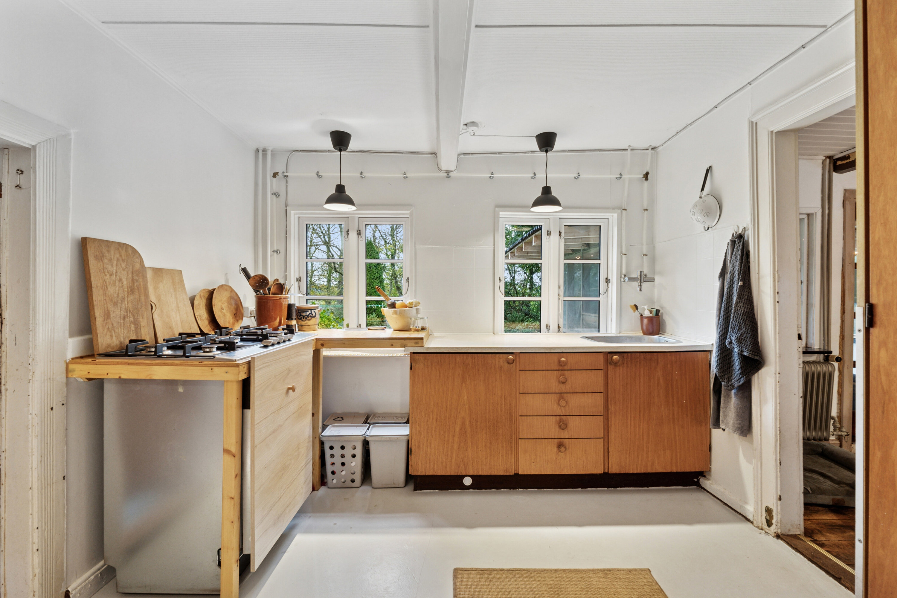 Fremhævet køkken billede i fuldskærmstilstand. Billede af Gl Kappendrupvej 49, 5450 Otterup