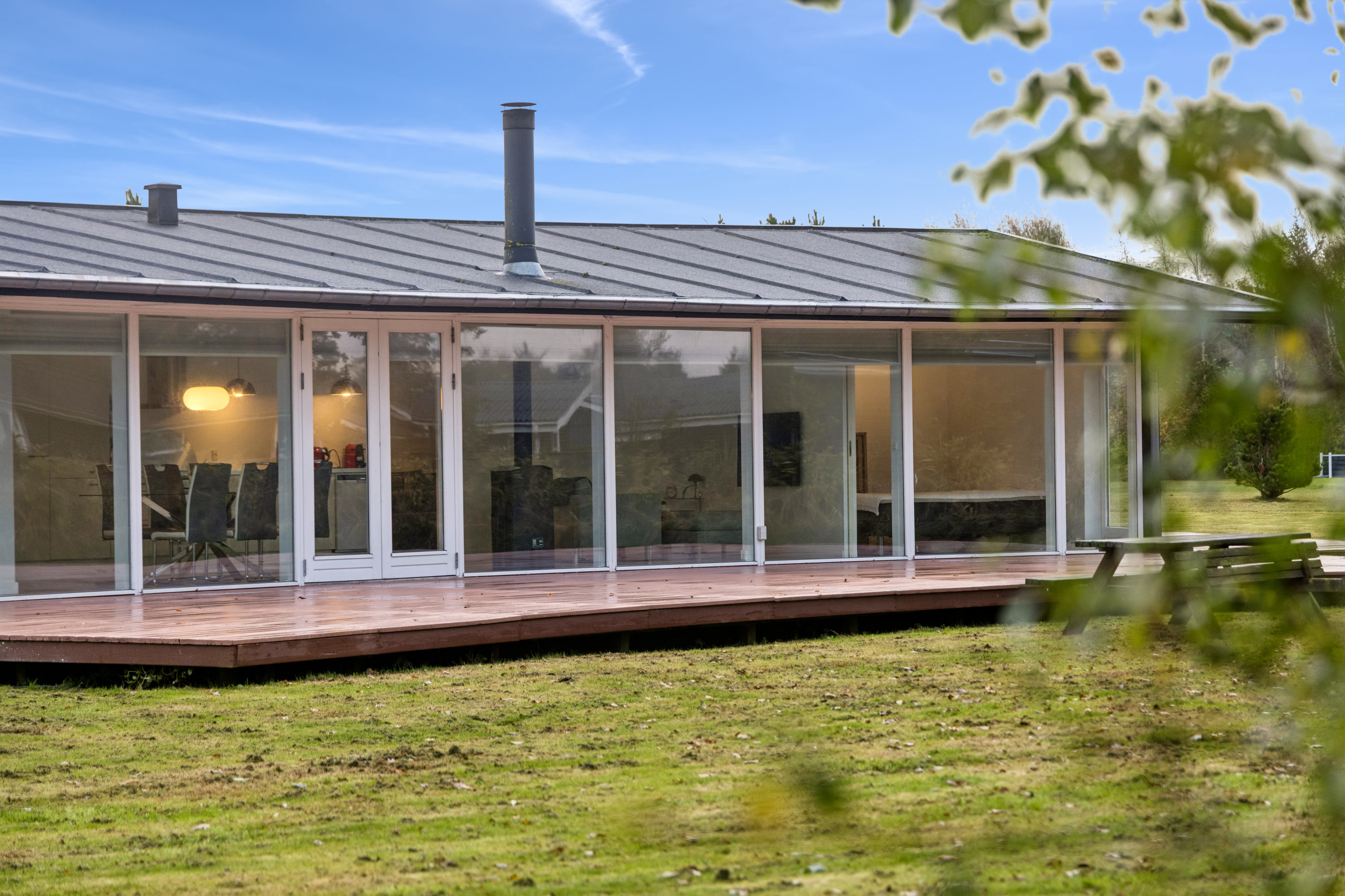 Fremhævet andet billede i fuldskærmstilstand. Billede af Rødkløvervej 5, Hou, 9370 Hals