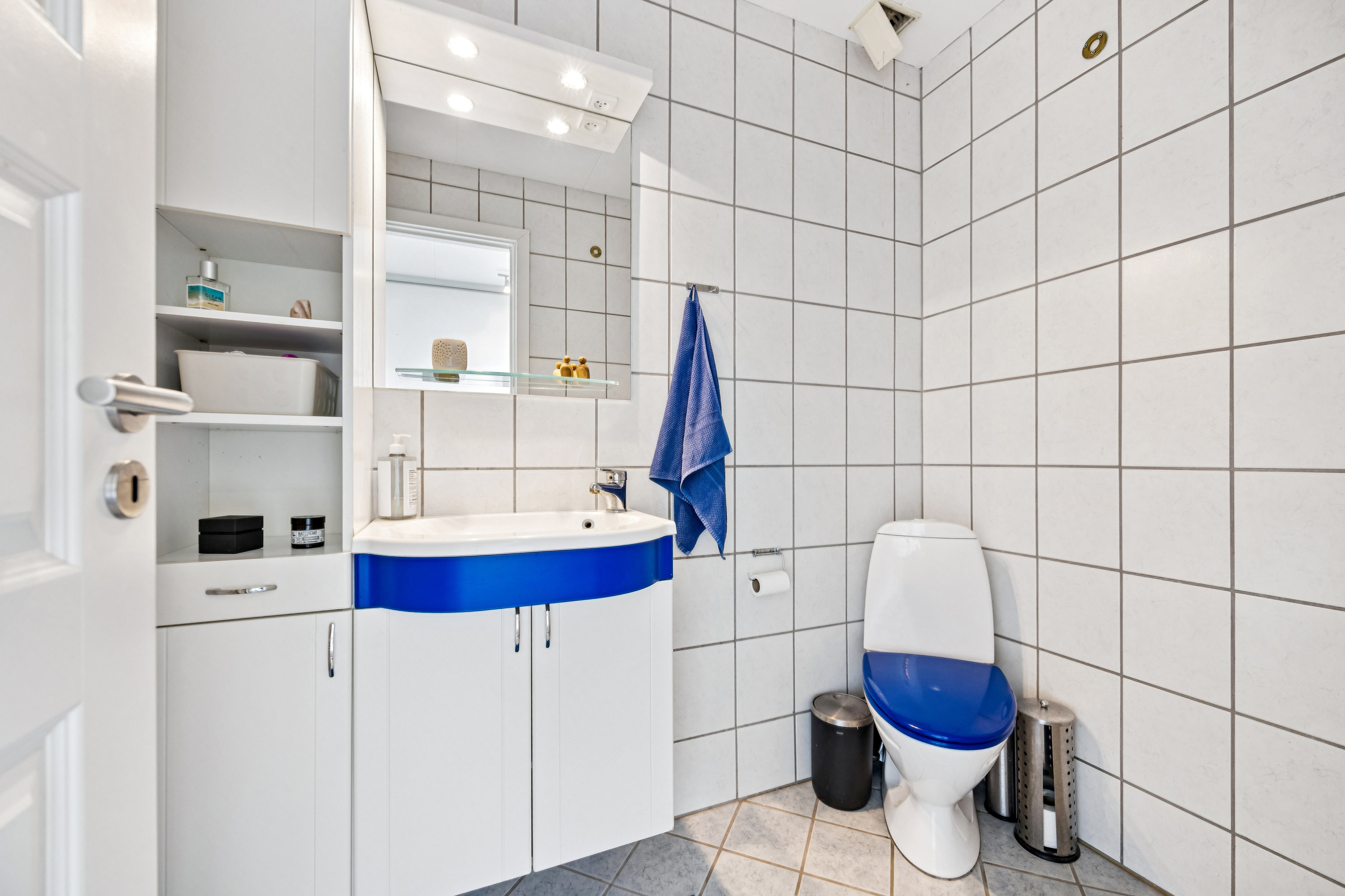 Fremhævet badeværelse billede i fuldskærmstilstand. Billede af Diget 7, 9460 Brovst