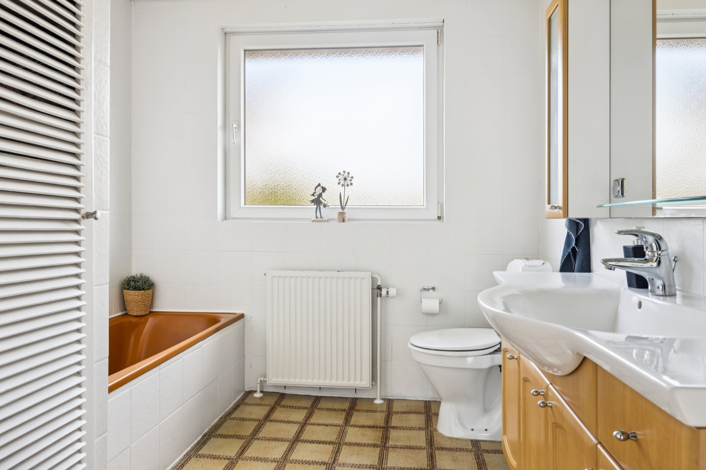 Fremhævet badeværelse billede i fuldskærmstilstand. Billede af Fuglevænget 41, Klejtrup, 9500 Hobro