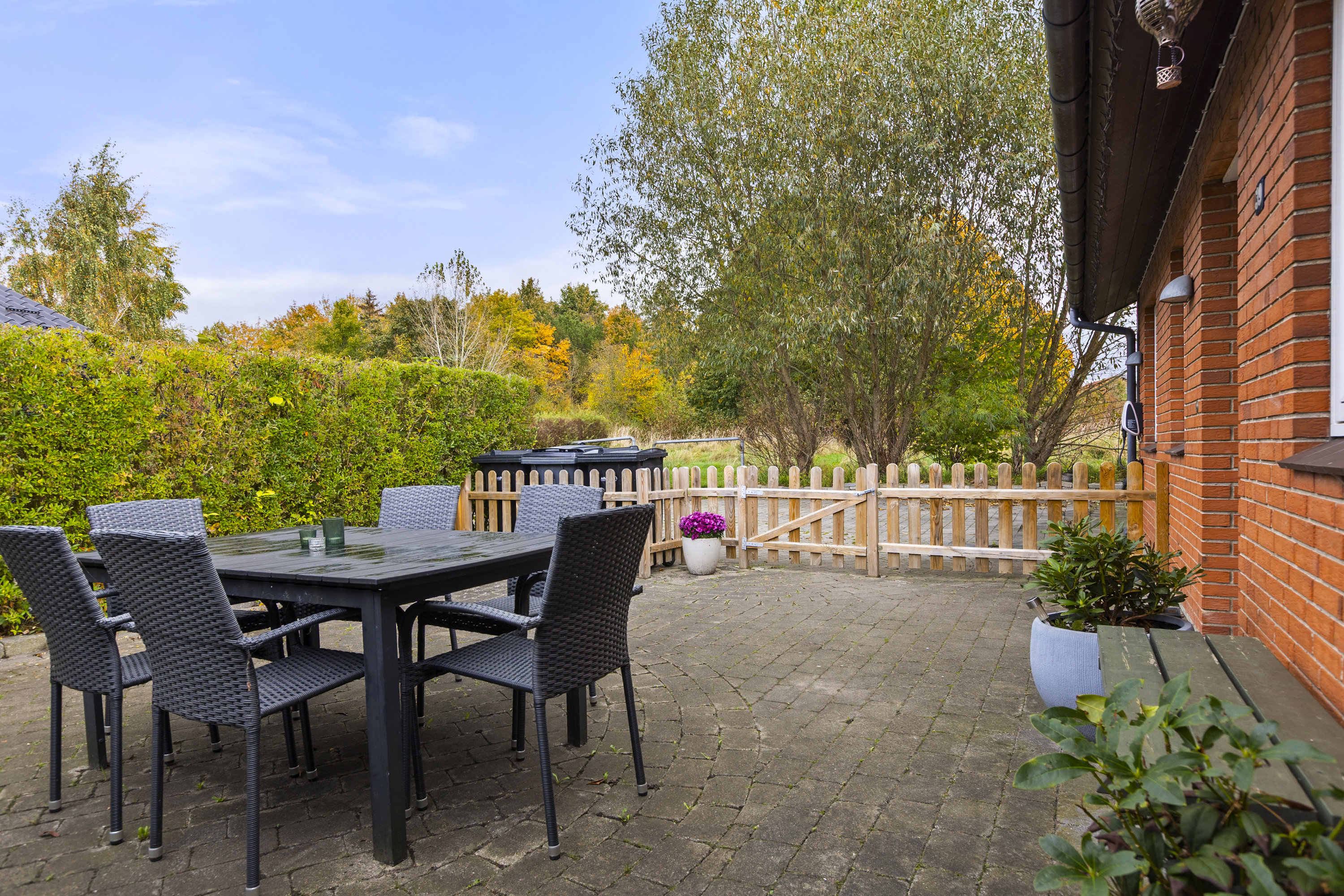 Fremhævet terrasse billede i fuldskærmstilstand. Billede af Drosselvej 39, 4295 Stenlille