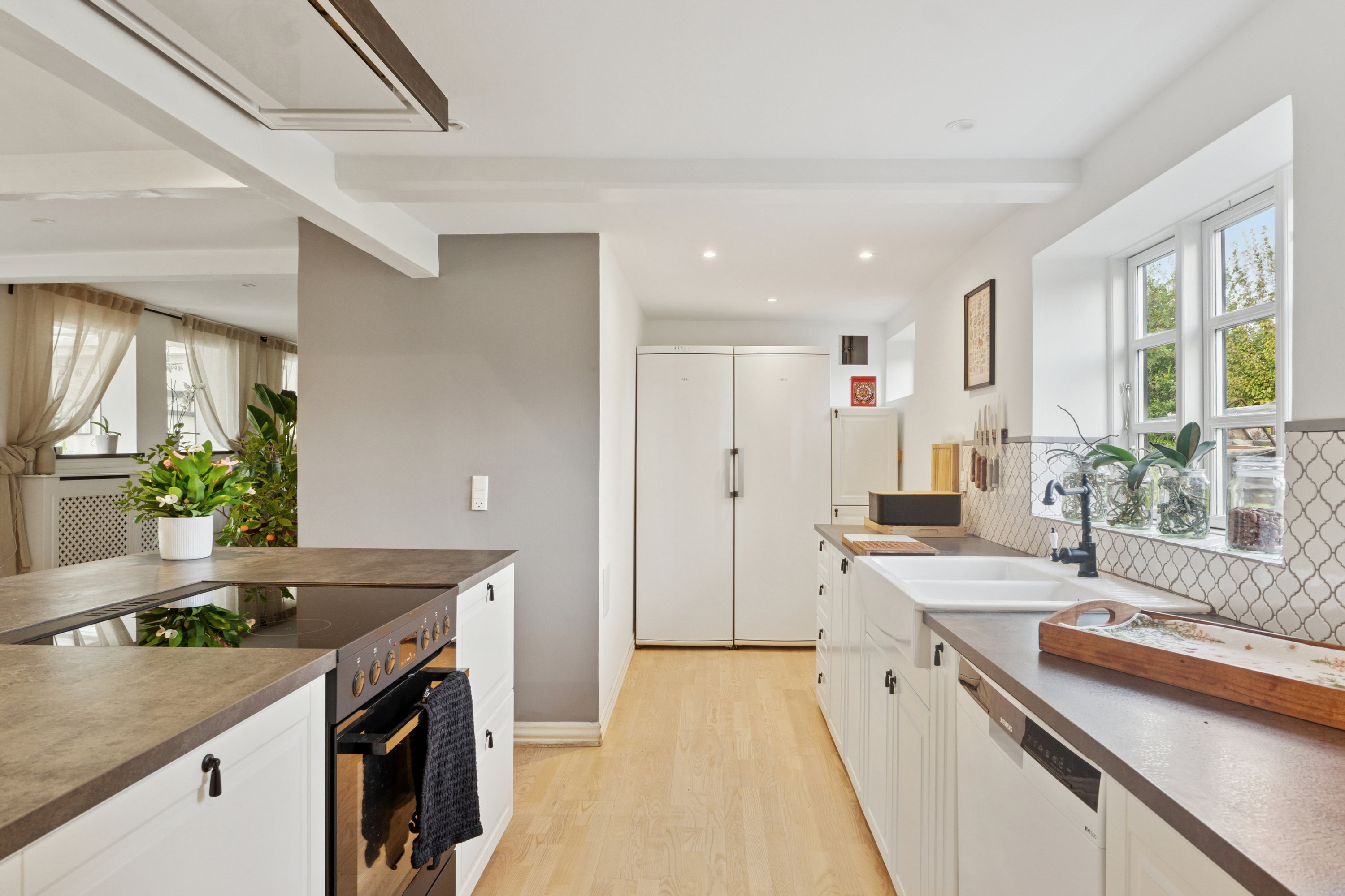 Fremhævet køkken / alrum billede i fuldskærmstilstand. Billede af Stadionsvej 3, 4735 Mern