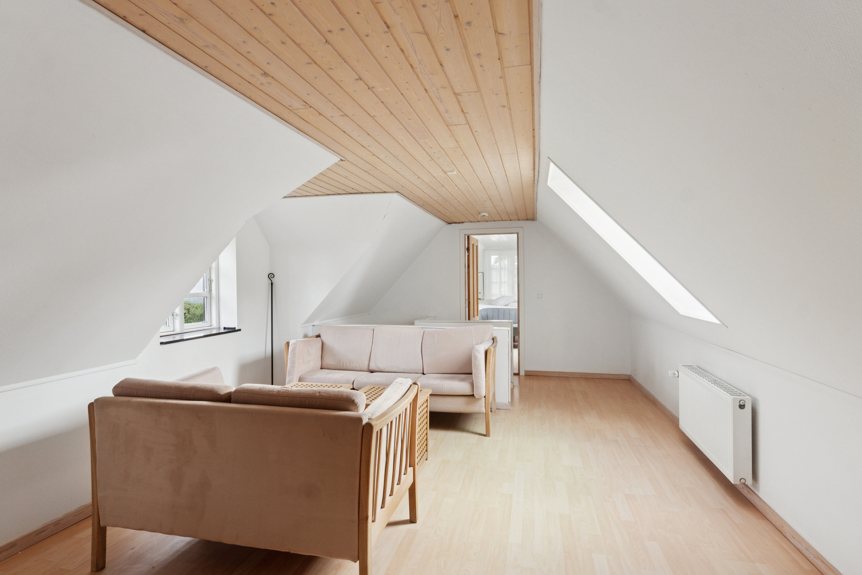 Fremhævet stue billede i fuldskærmstilstand. Billede af Stadionsvej 3, 4735 Mern