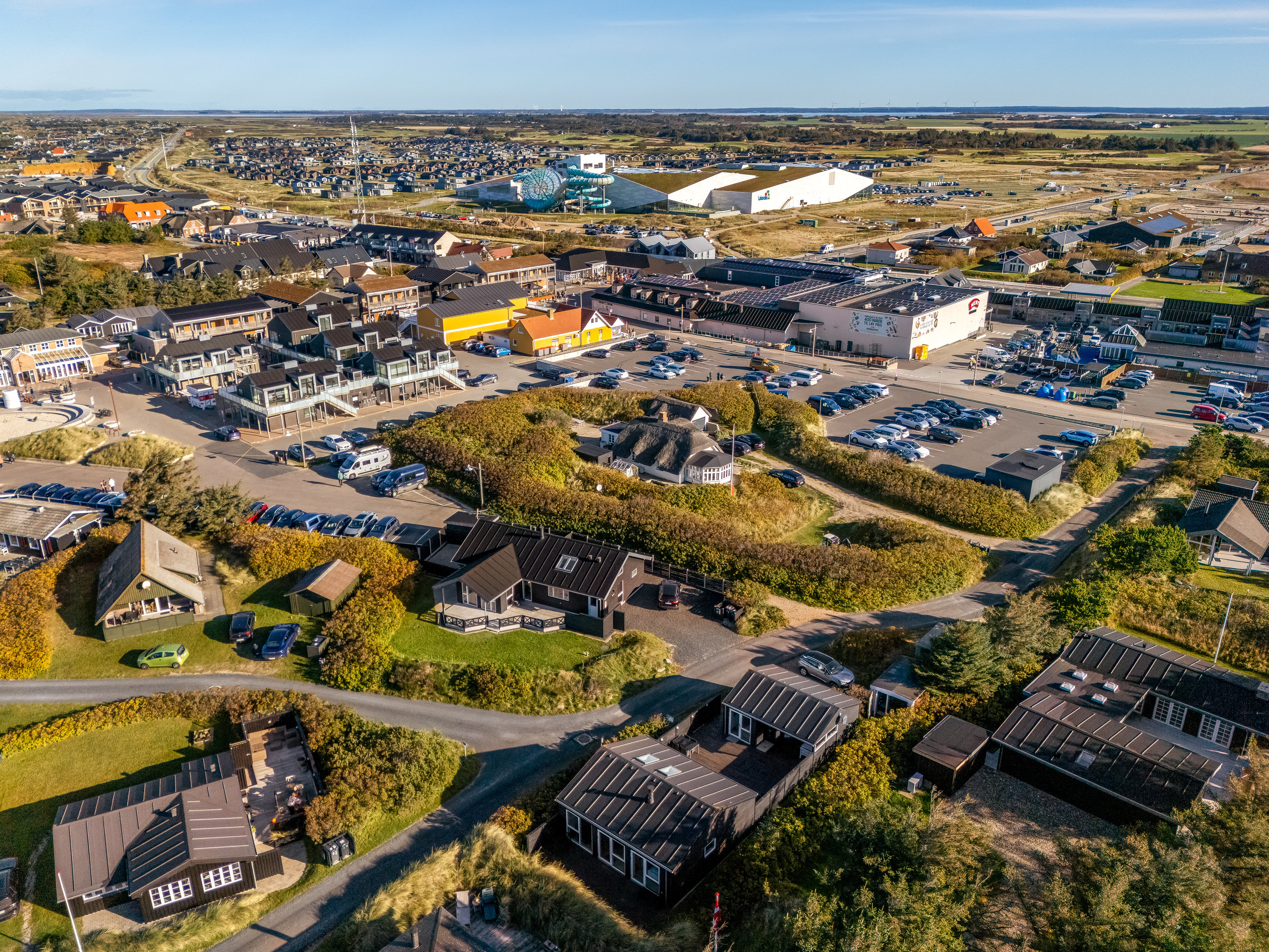 Fremhævet luftfoto billede i fuldskærmstilstand. Billede af Sletten 5, Søndervig, 6950 Ringkøbing