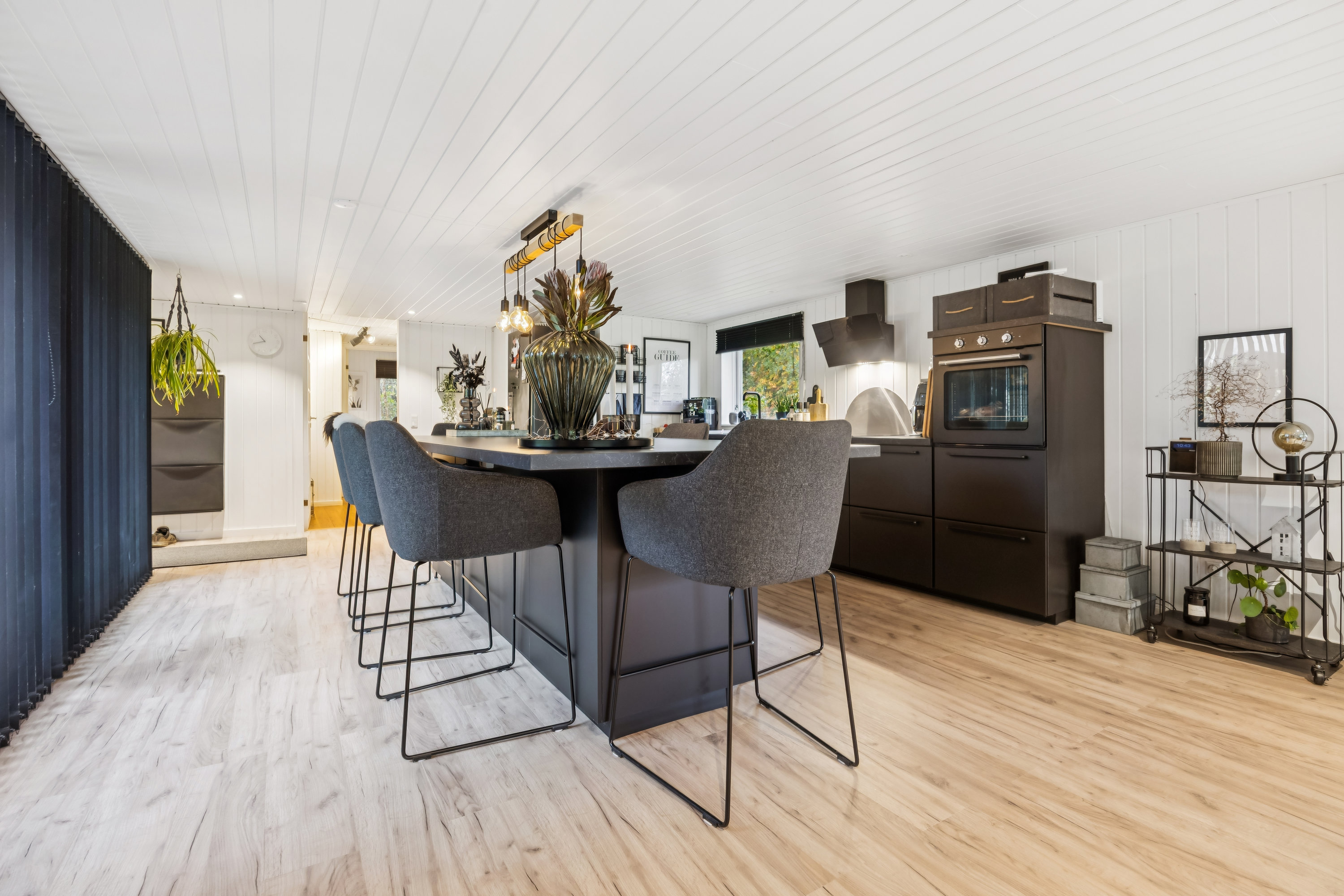 Fremhævet køkken billede i fuldskærmstilstand. Billede af Fasanvej 9, 9370 Hals