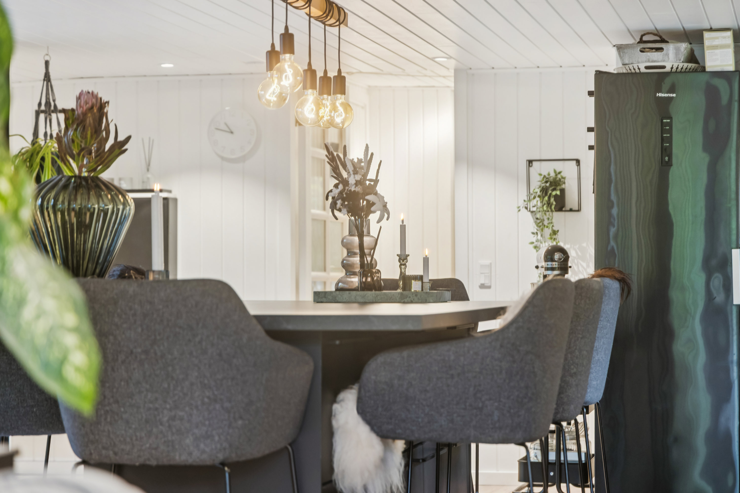 Fremhævet stue billede i fuldskærmstilstand. Billede af Fasanvej 9, 9370 Hals