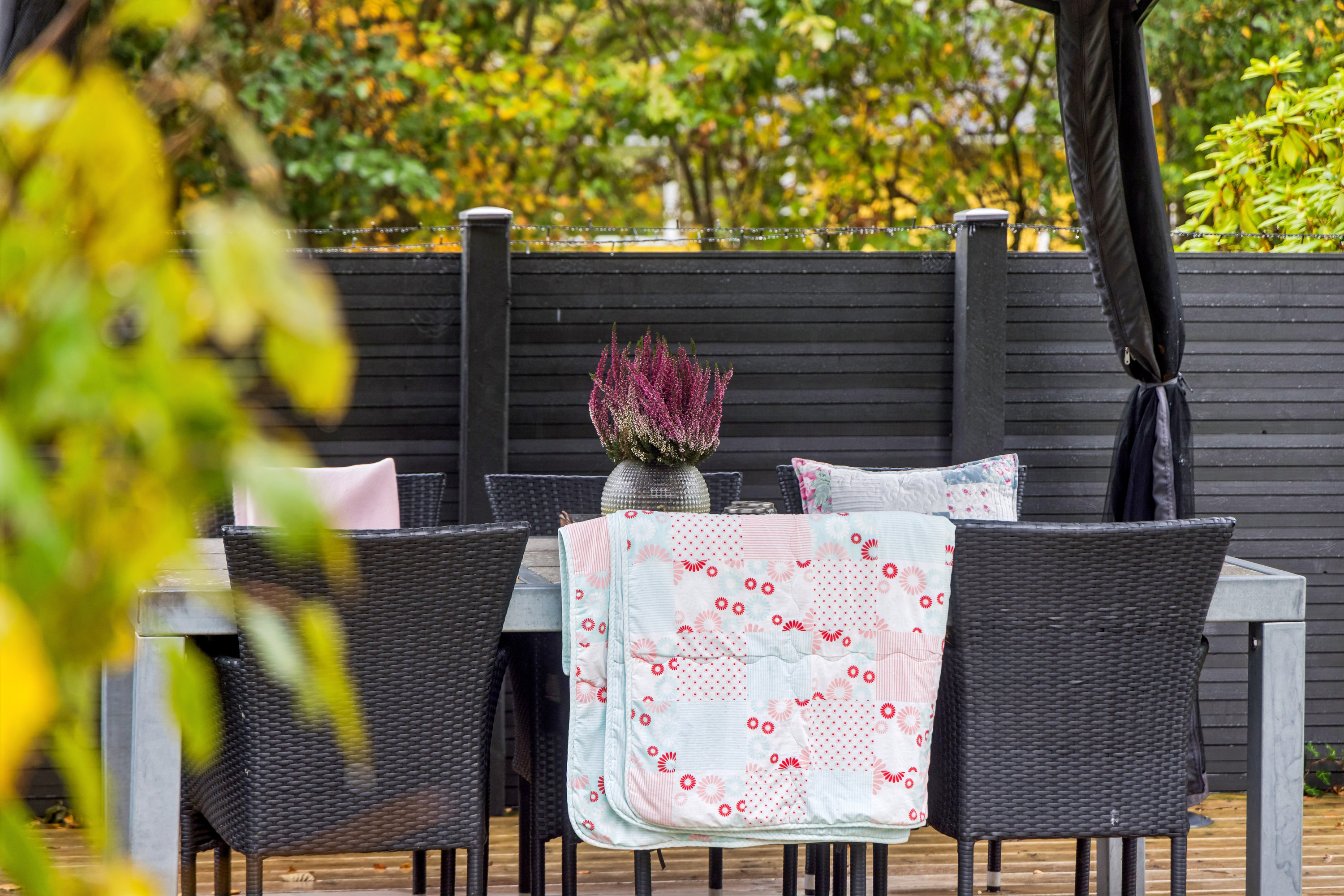 Fremhævet terrasse billede i fuldskærmstilstand. Billede af Fasanvej 9, 9370 Hals