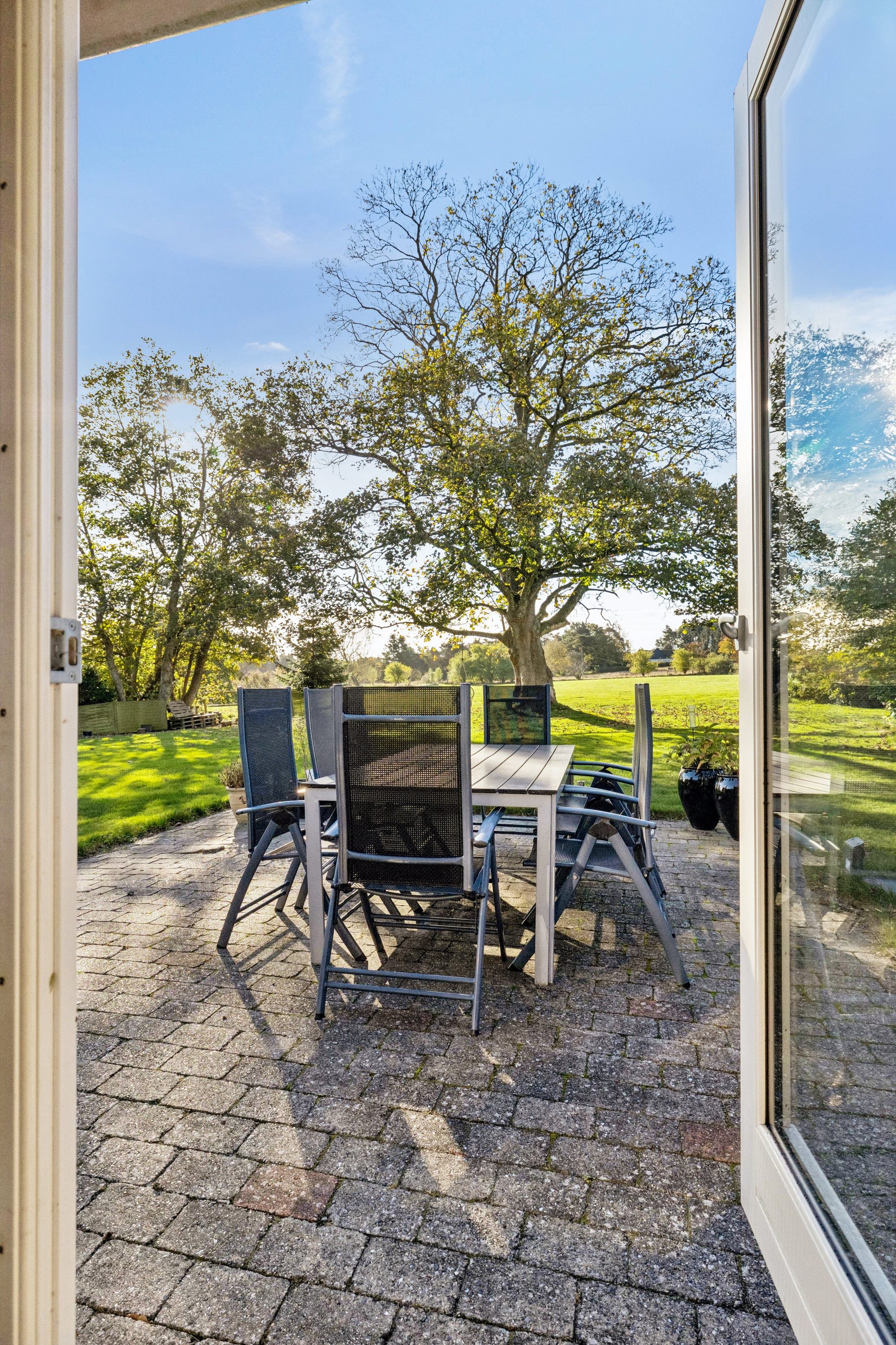 Fremhævet terrasse billede i fuldskærmstilstand. Billede af Sandgravvej 10, Gram, 8660 Skanderborg