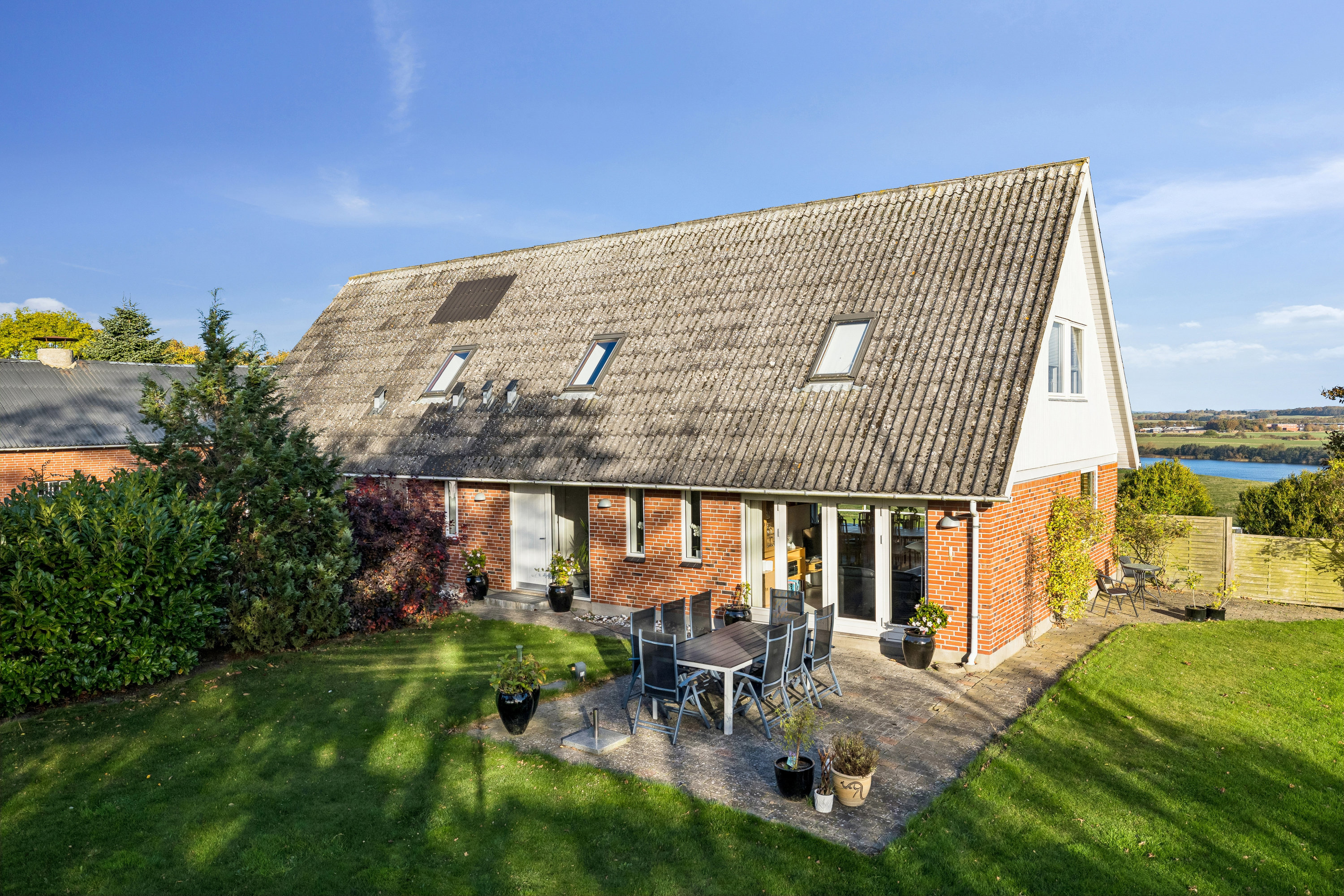 Fremhævet ejendommen billede i fuldskærmstilstand. Billede af Sandgravvej 10, Gram, 8660 Skanderborg