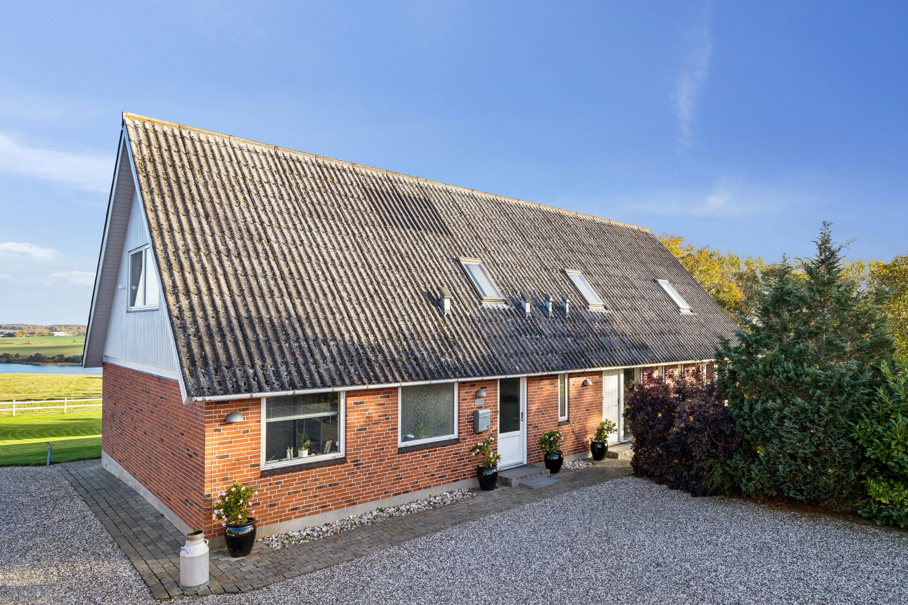 Fremhævet ejendommen billede i fuldskærmstilstand. Billede af Sandgravvej 10, Gram, 8660 Skanderborg