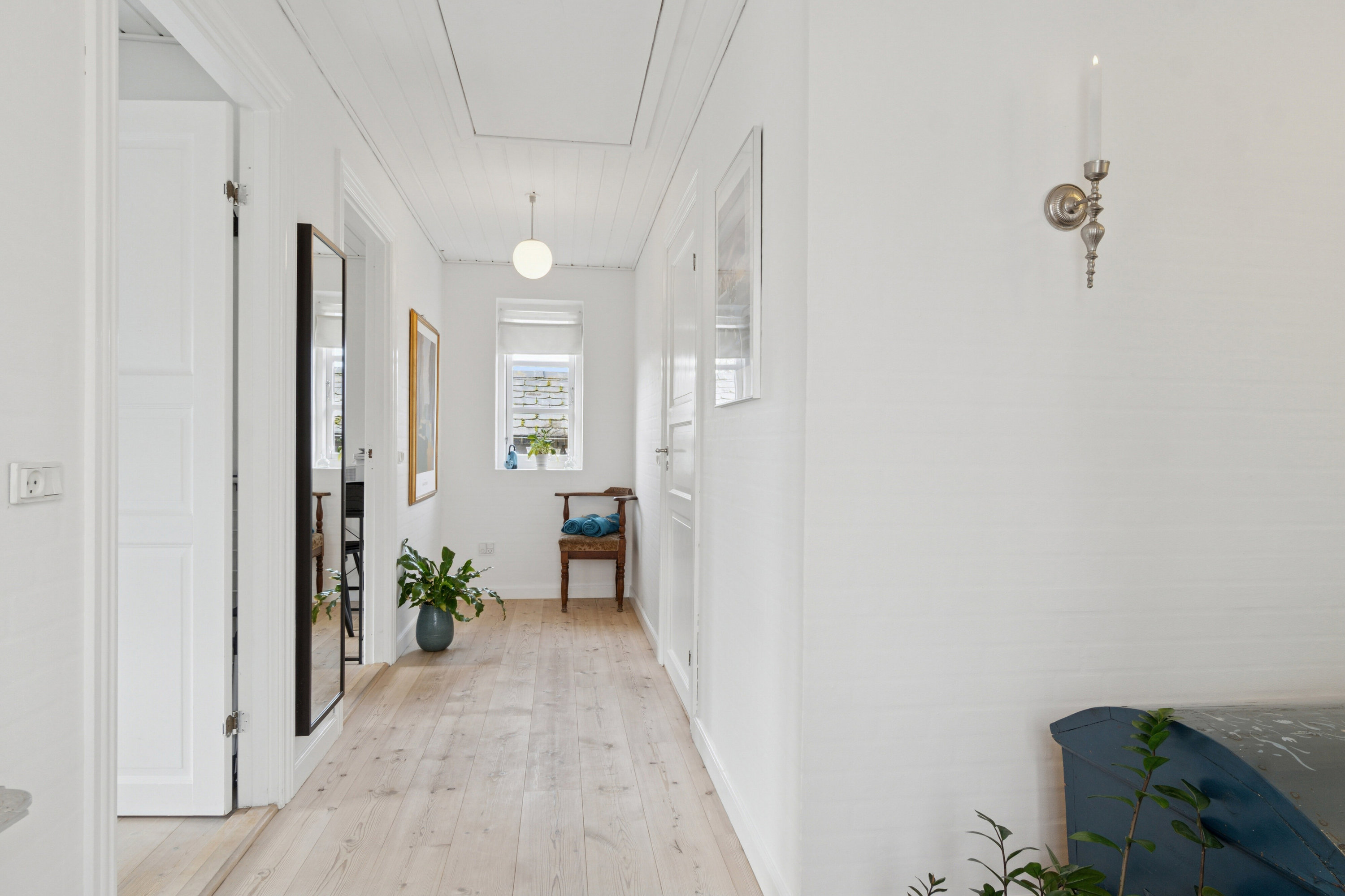 Fremhævet indendørs billede i fuldskærmstilstand. Billede af Tollerupvej 33, 3370 Melby