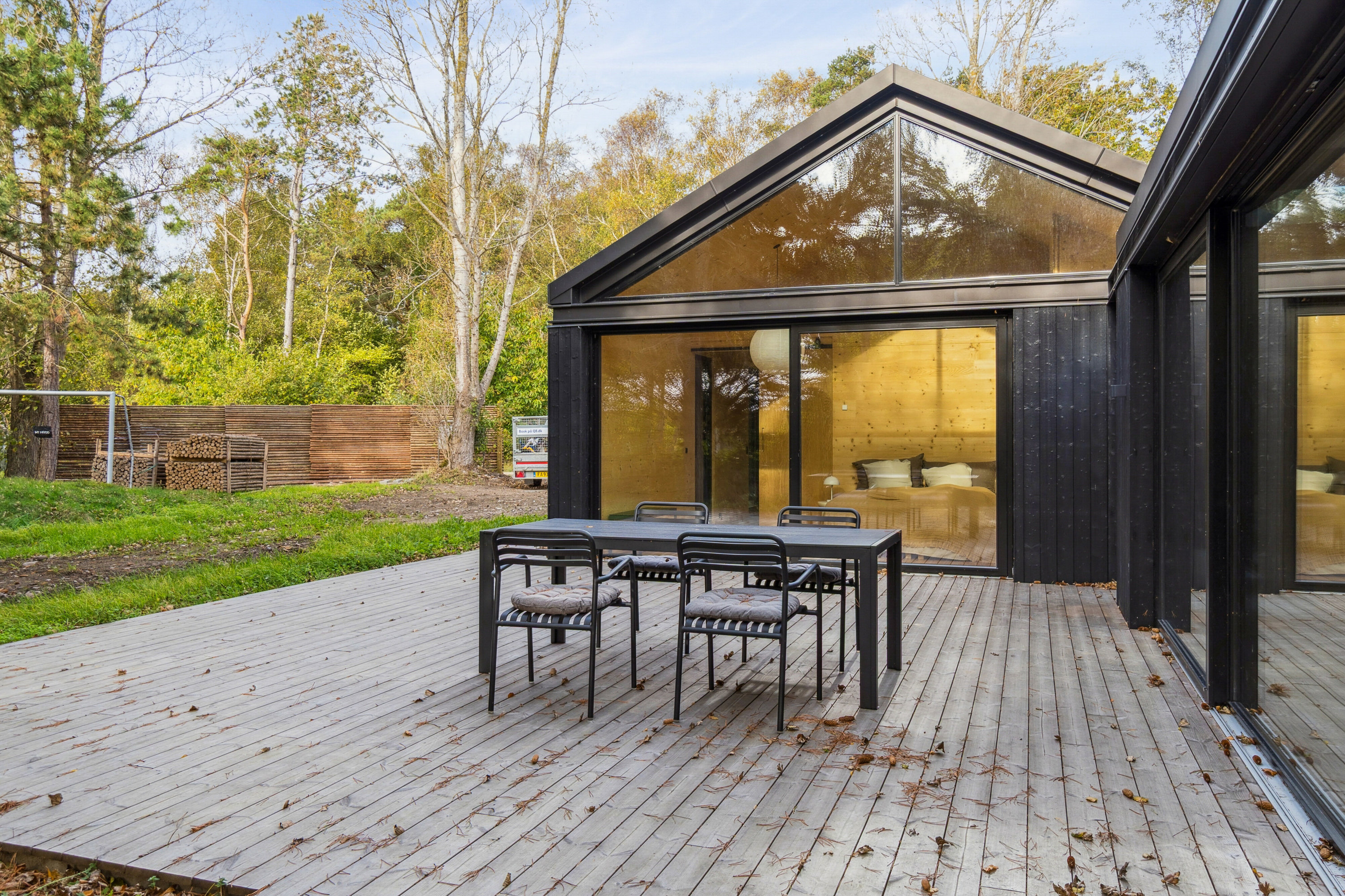 Fremhævet terrasse billede i fuldskærmstilstand. Billede af Bornholmsvej 17A, Overby Lyng, 4583 Sjællands Odde