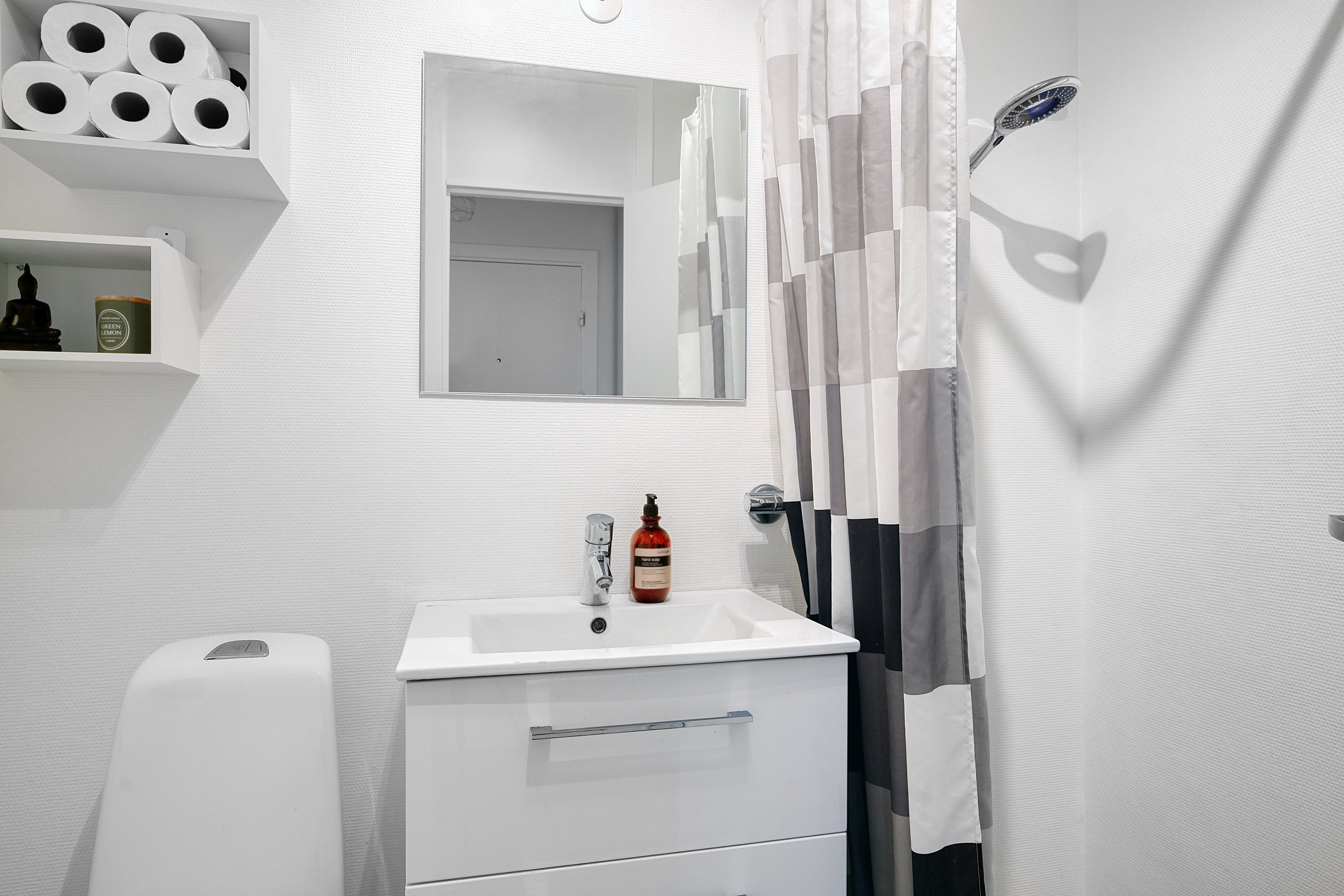 Fremhævet badeværelse billede i fuldskærmstilstand. Billede af Akacieparken 9B, 2. 46., 2680 Solrød Strand