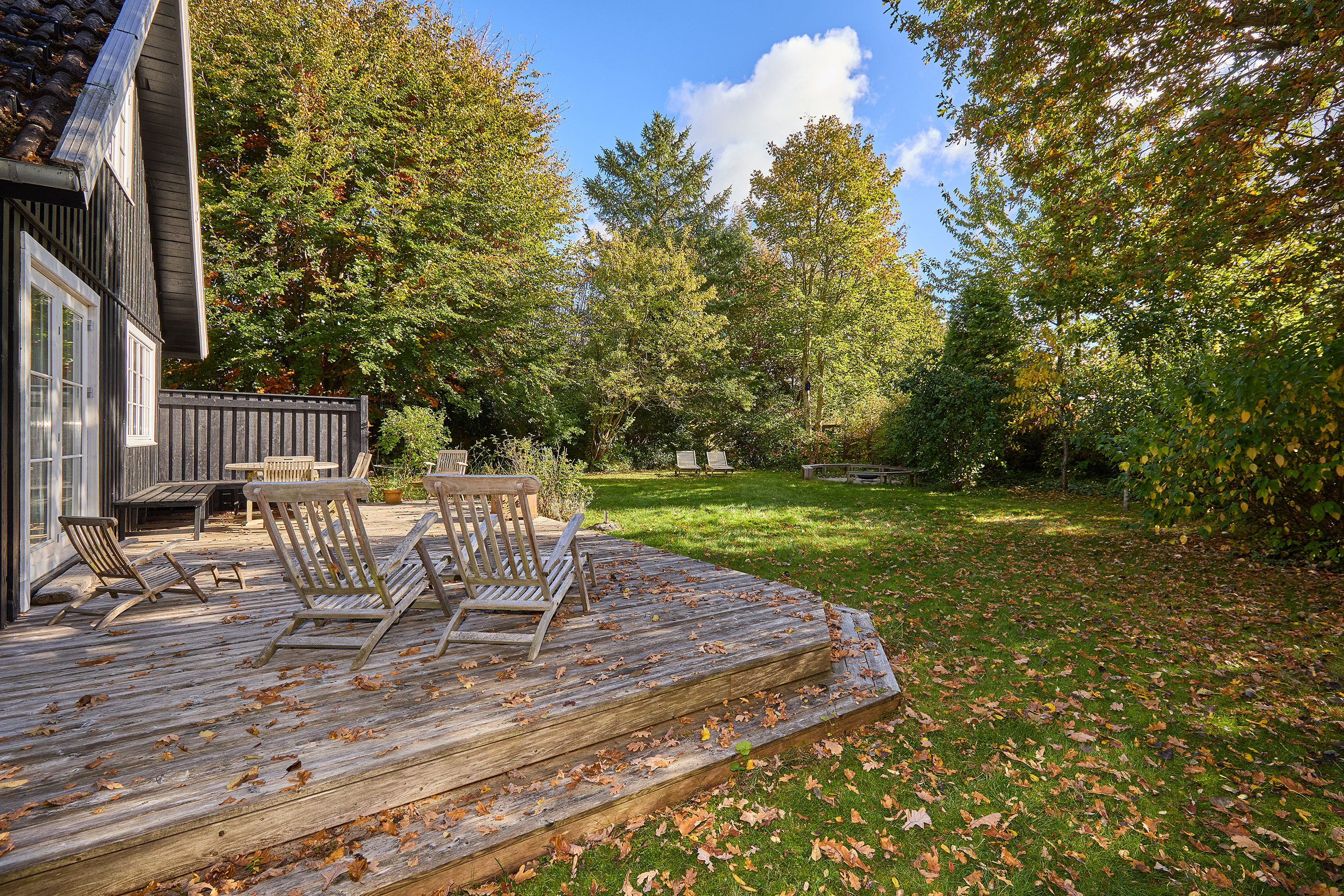 Fremhævet terrasse billede i fuldskærmstilstand. Billede af N P Nielsens Vej 13, 3220 Tisvildeleje