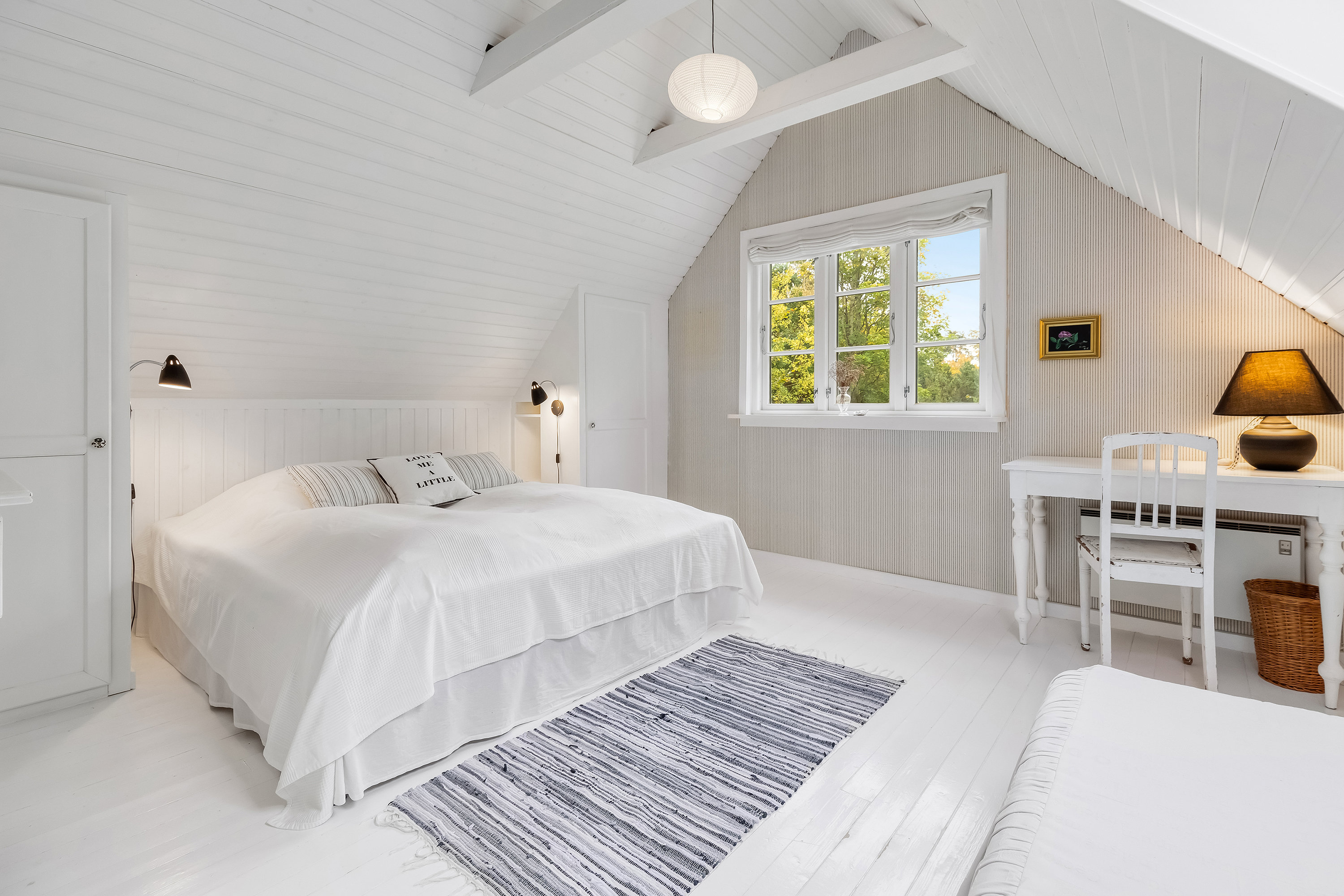 Fremhævet værelse billede i fuldskærmstilstand. Billede af N P Nielsens Vej 13, 3220 Tisvildeleje