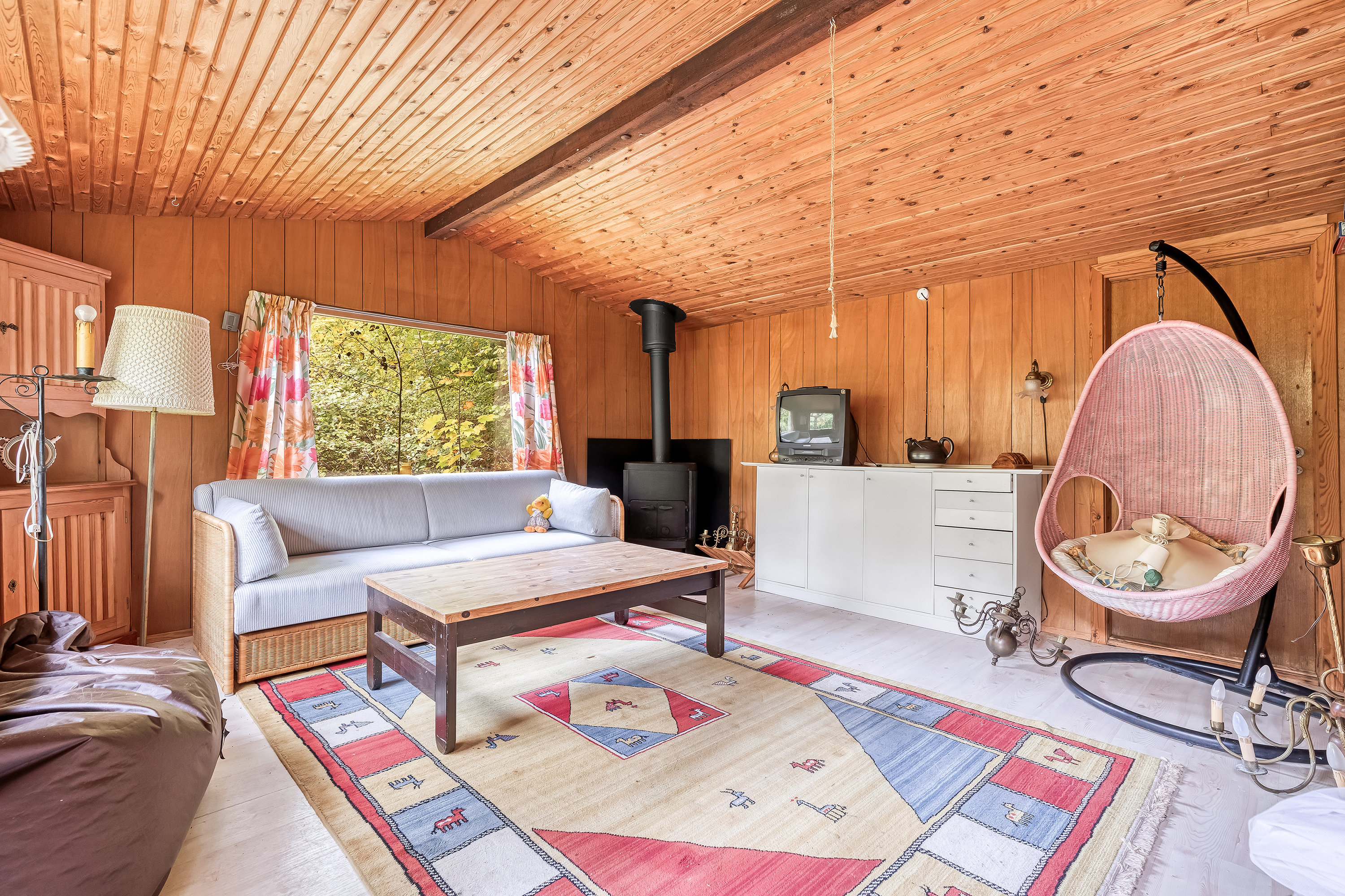 Fremhævet anneks billede i fuldskærmstilstand. Billede af Mosesvinget 4, Buresø, 3550 Slangerup