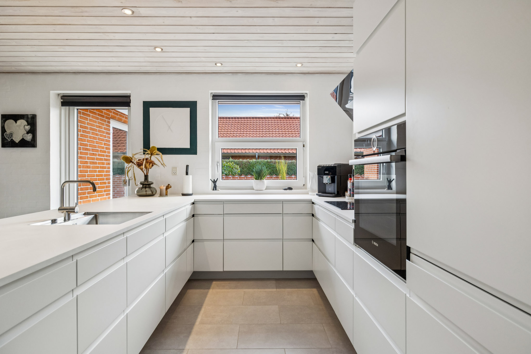 Miniaturebillede 1: køkken. Billede af Hindbærvej 13, 8920 Randers NV