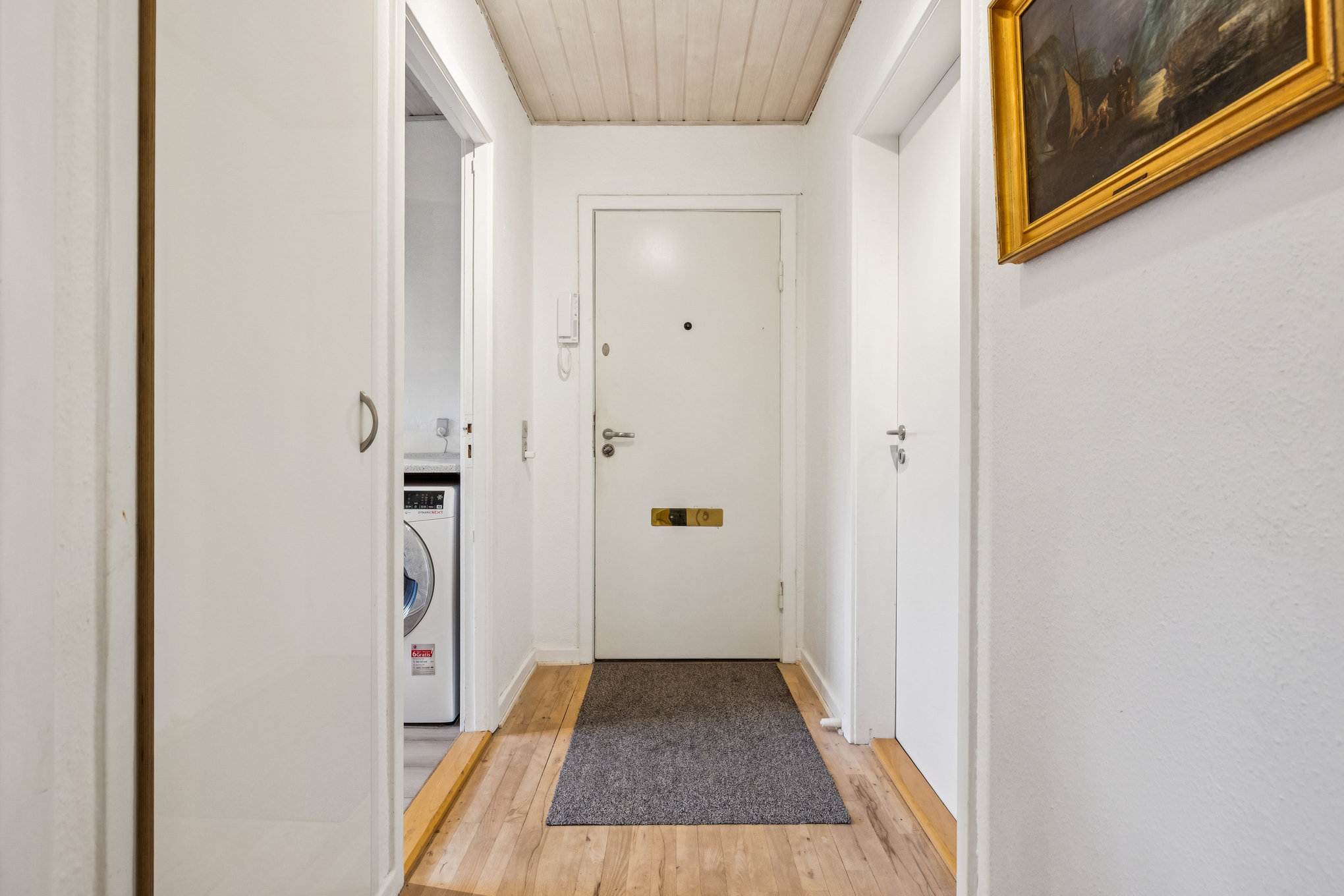 Fremhævet gang billede i fuldskærmstilstand. Billede af Glarbjergvej 101, 1. th., 8930 Randers NØ