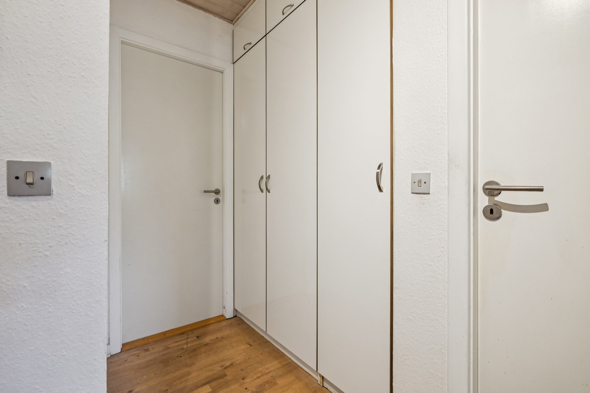 Fremhævet gang billede i fuldskærmstilstand. Billede af Glarbjergvej 101, 1. th., 8930 Randers NØ