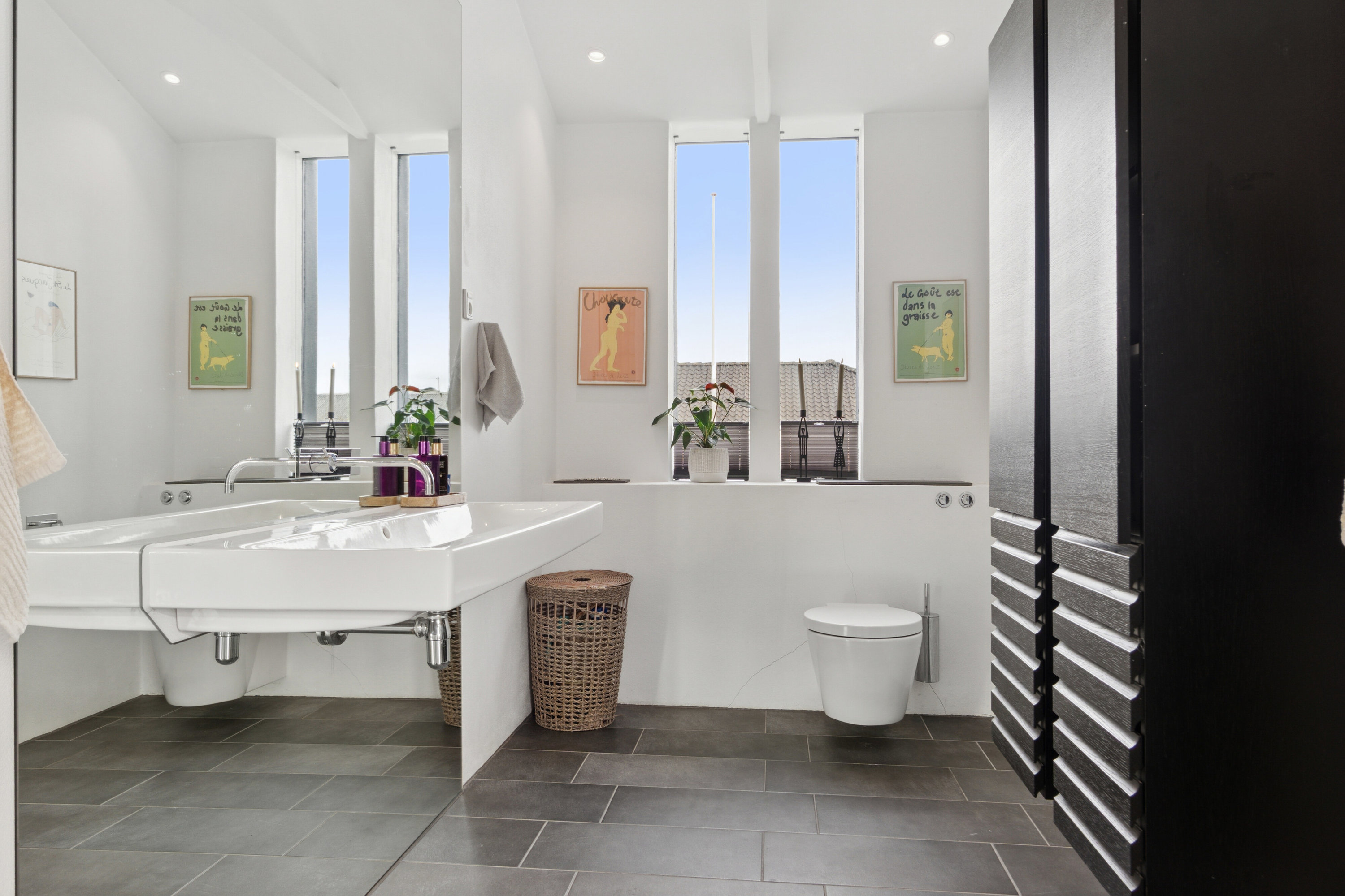 Fremhævet badeværelse billede i fuldskærmstilstand. Billede af Gyvelvænget 92, 7730 Hanstholm